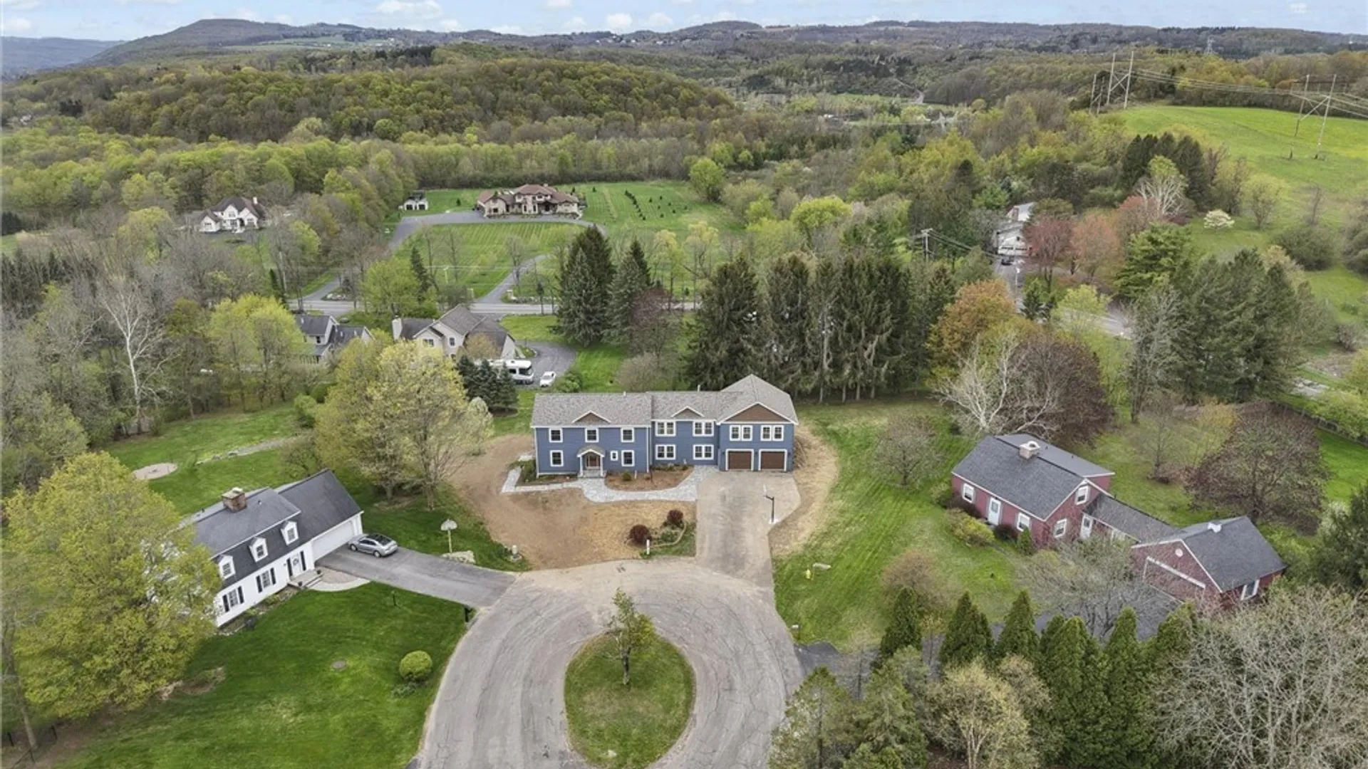 Property at 4454 Carriage Circle, DeWitt, NY 13078 40