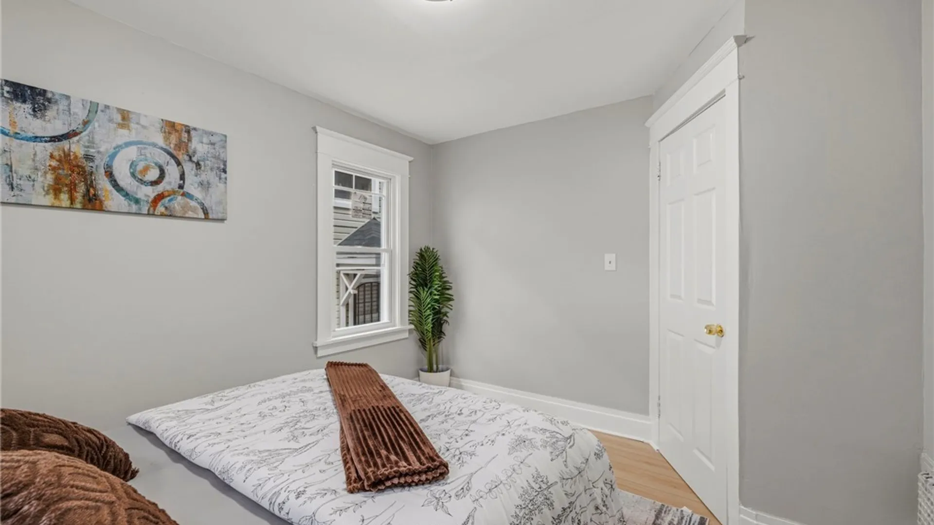Property at 237 Rounds Avenue, Buffalo, NY 14215 14