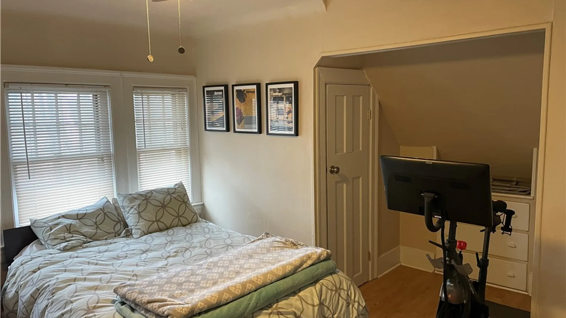 Property at 24 Sibley Place, Rochester, NY 14607 11