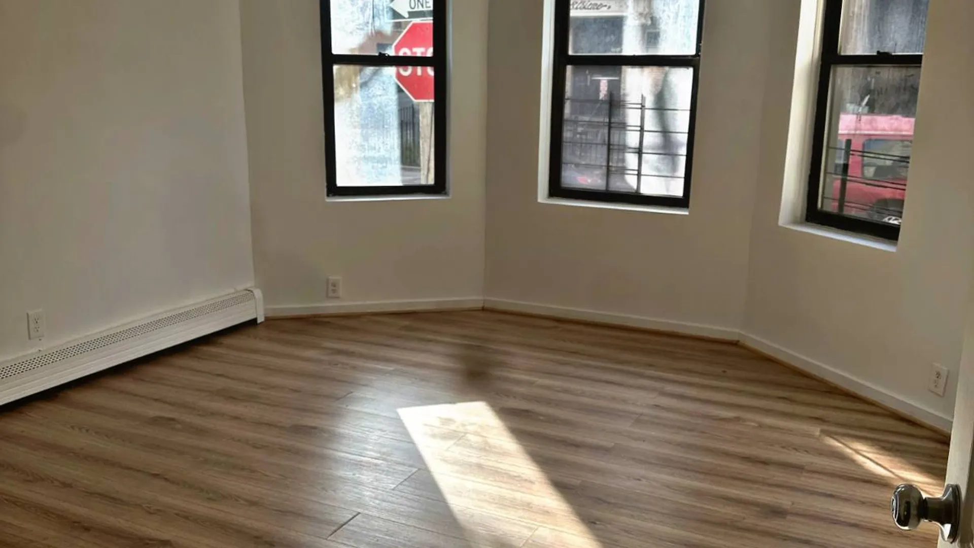 Property at 11 Lawrence St, Yonkers, NY 10705 4