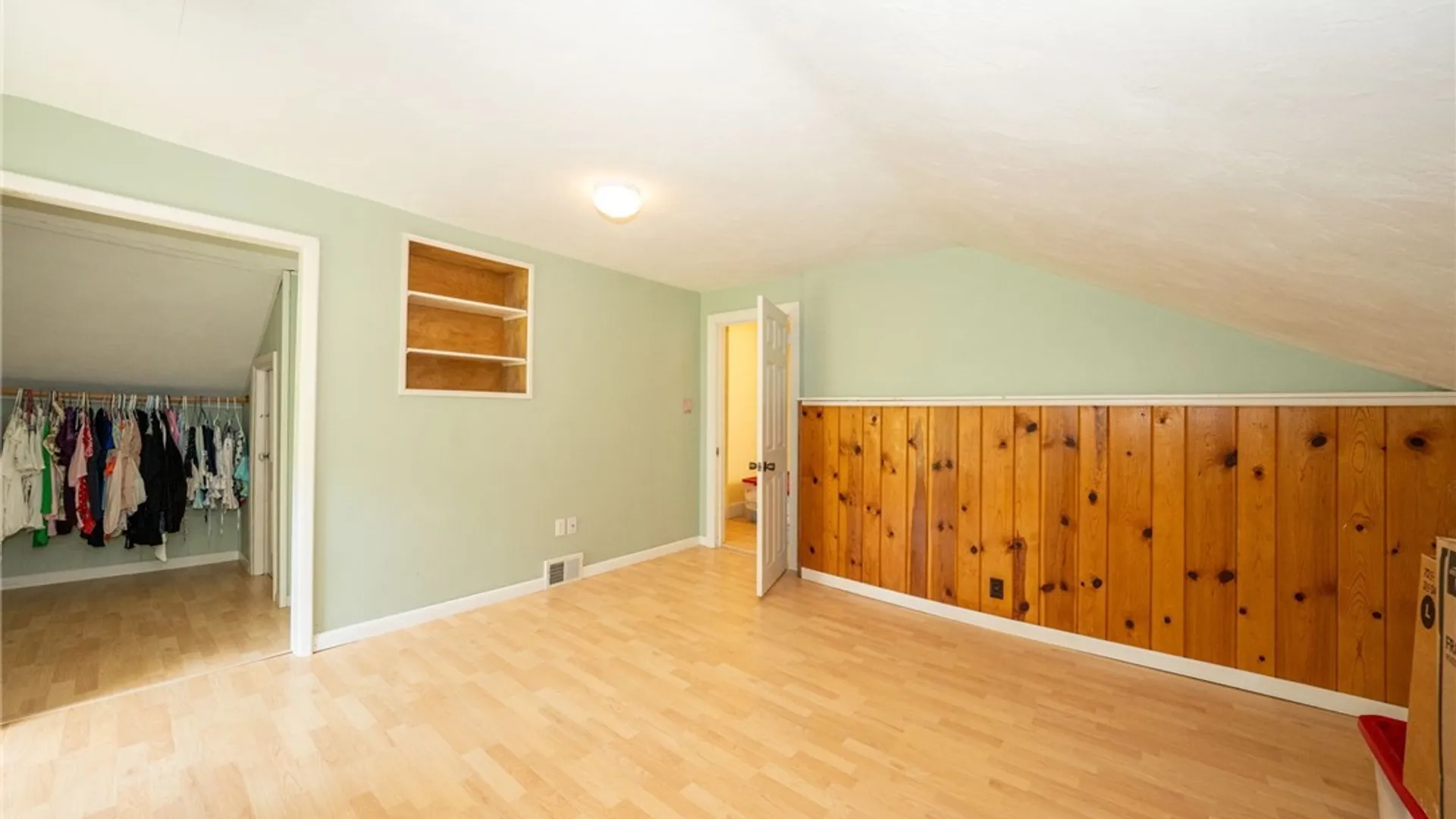 Property at 5253 Columbia Avenue, Hamburg, NY 14075 20