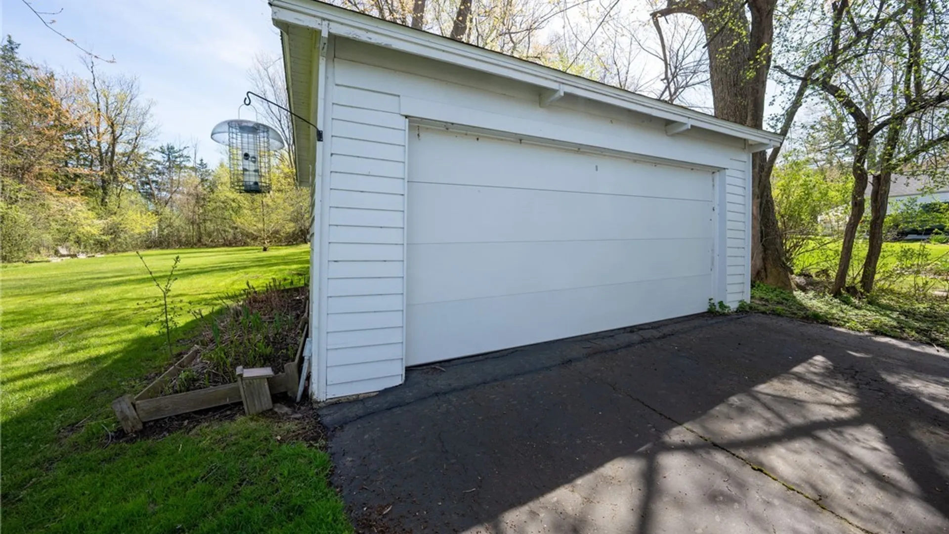Property at 5253 Columbia Avenue, Hamburg, NY 14075 7