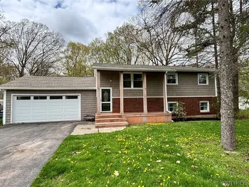 Property at 4742 Cottage Road, Royalton, NY 14067