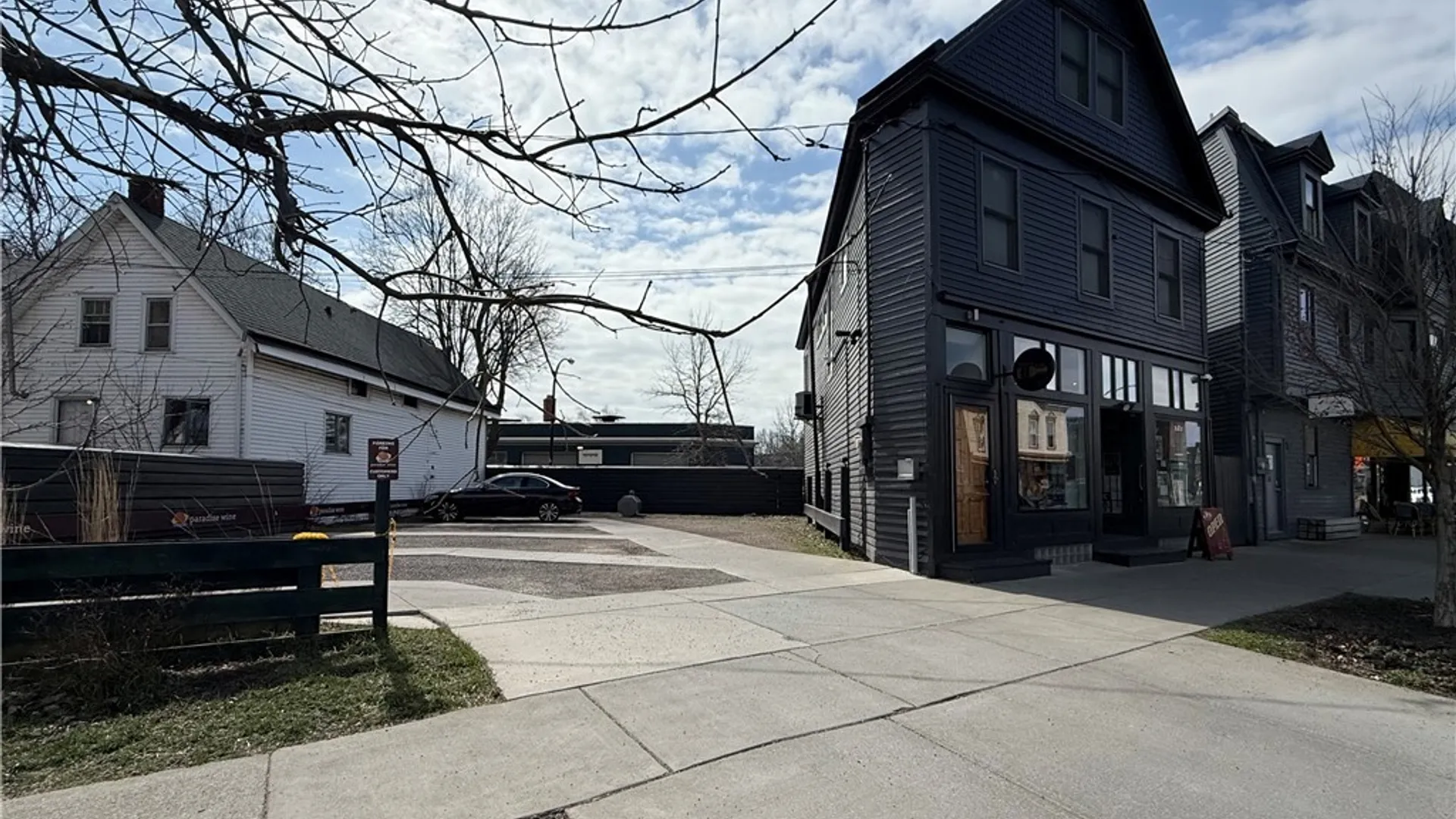 Property at 507 W Utica Street, Buffalo, NY 14213 3