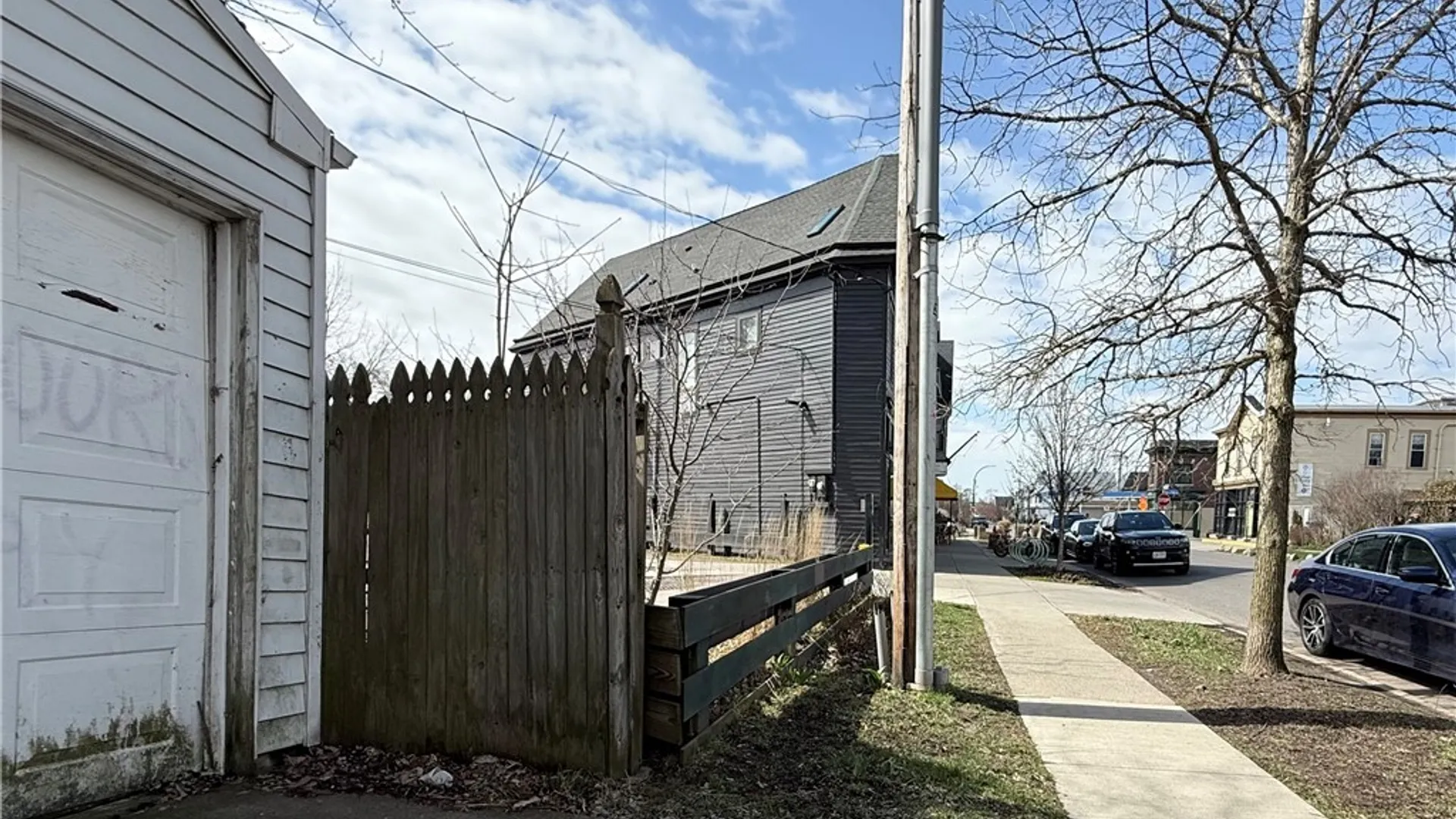 Property at 507 W Utica Street, Buffalo, NY 14213 5