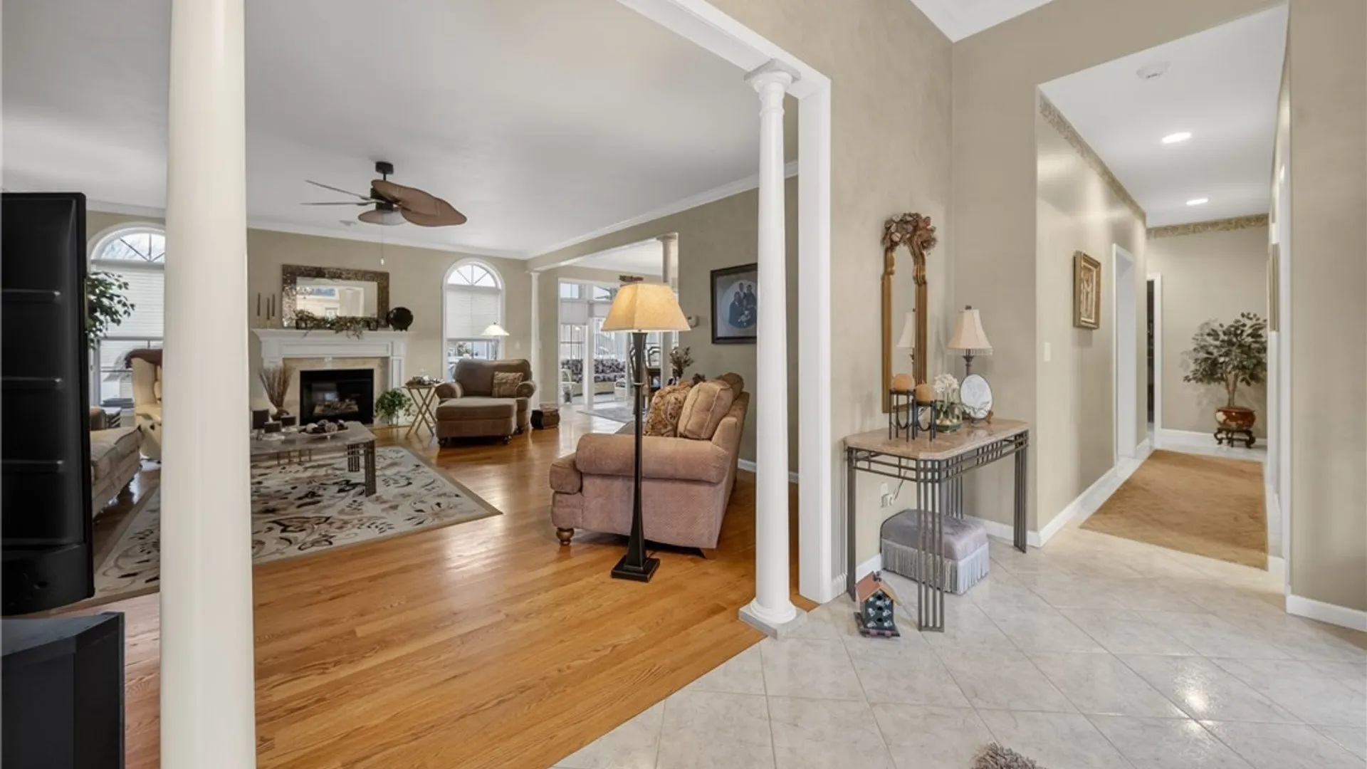 Property at 132 Lorian Drive, Salina, NY 13212 30