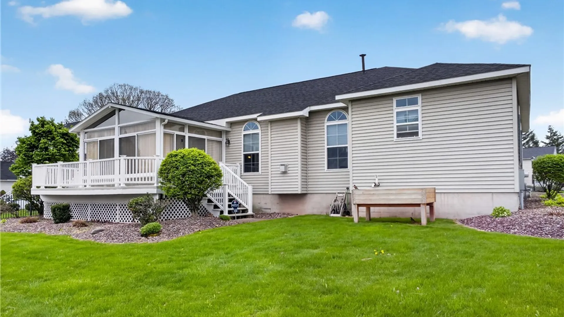 Property at 132 Lorian Drive, Salina, NY 13212 6