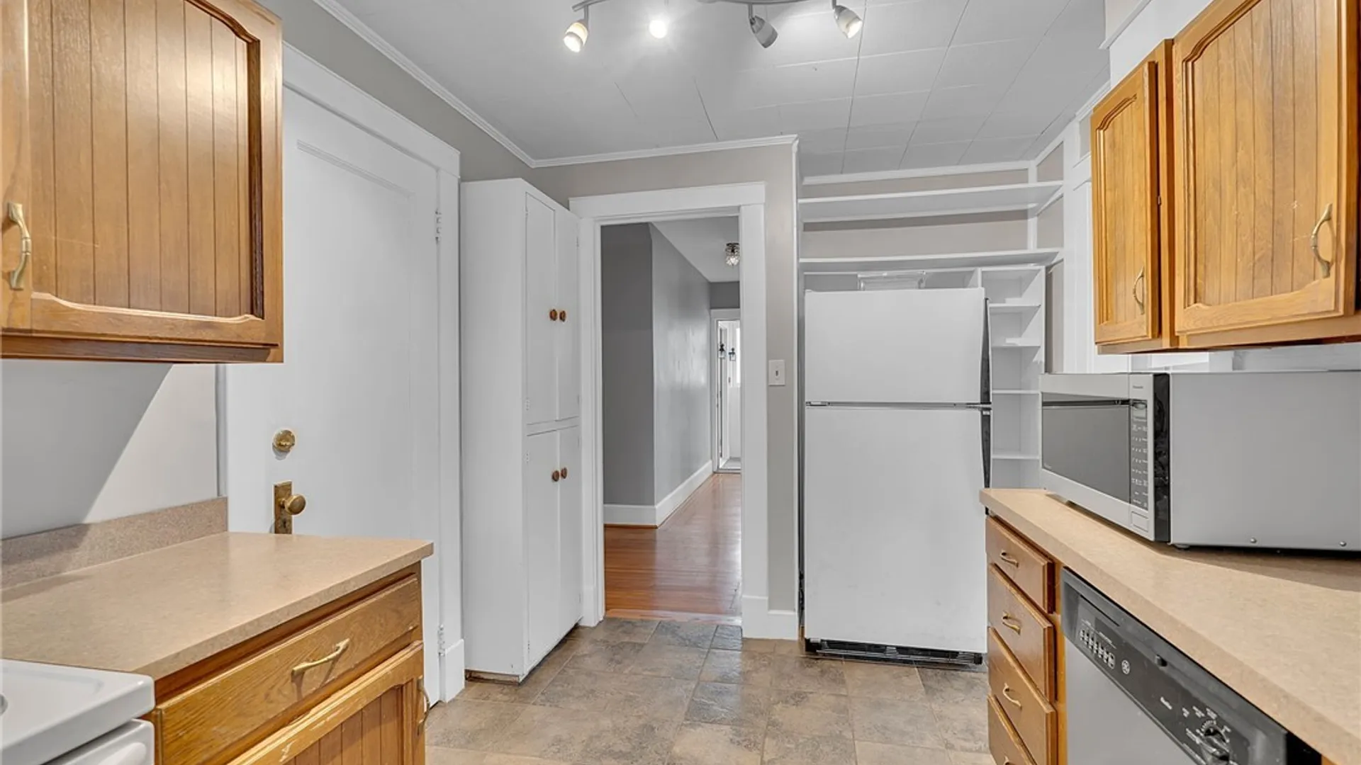 Property at 200 Bryant Street, Buffalo, NY 14222 37