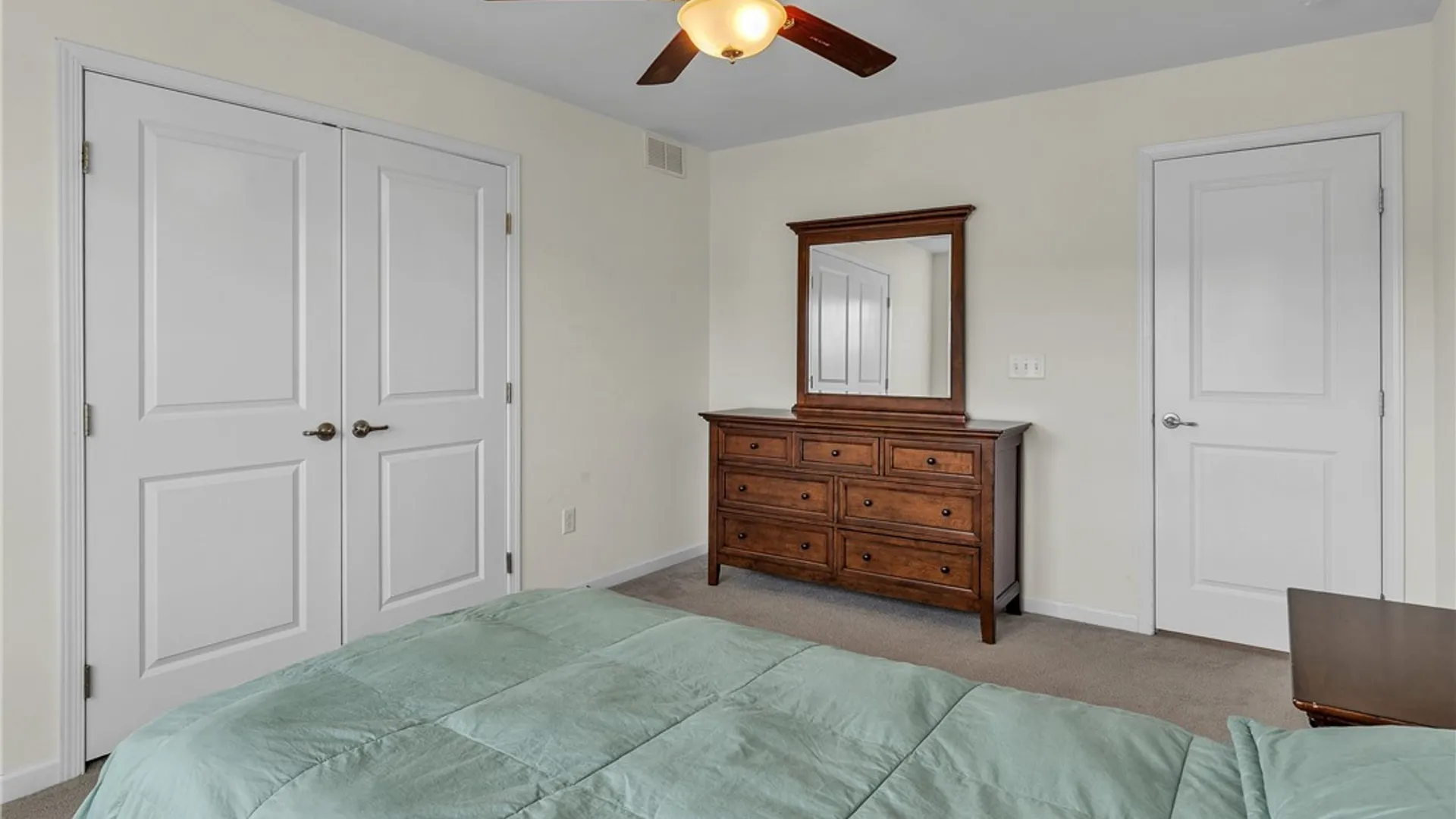Property at 5860 Monaghan Lane, Clarence, NY 14032 35