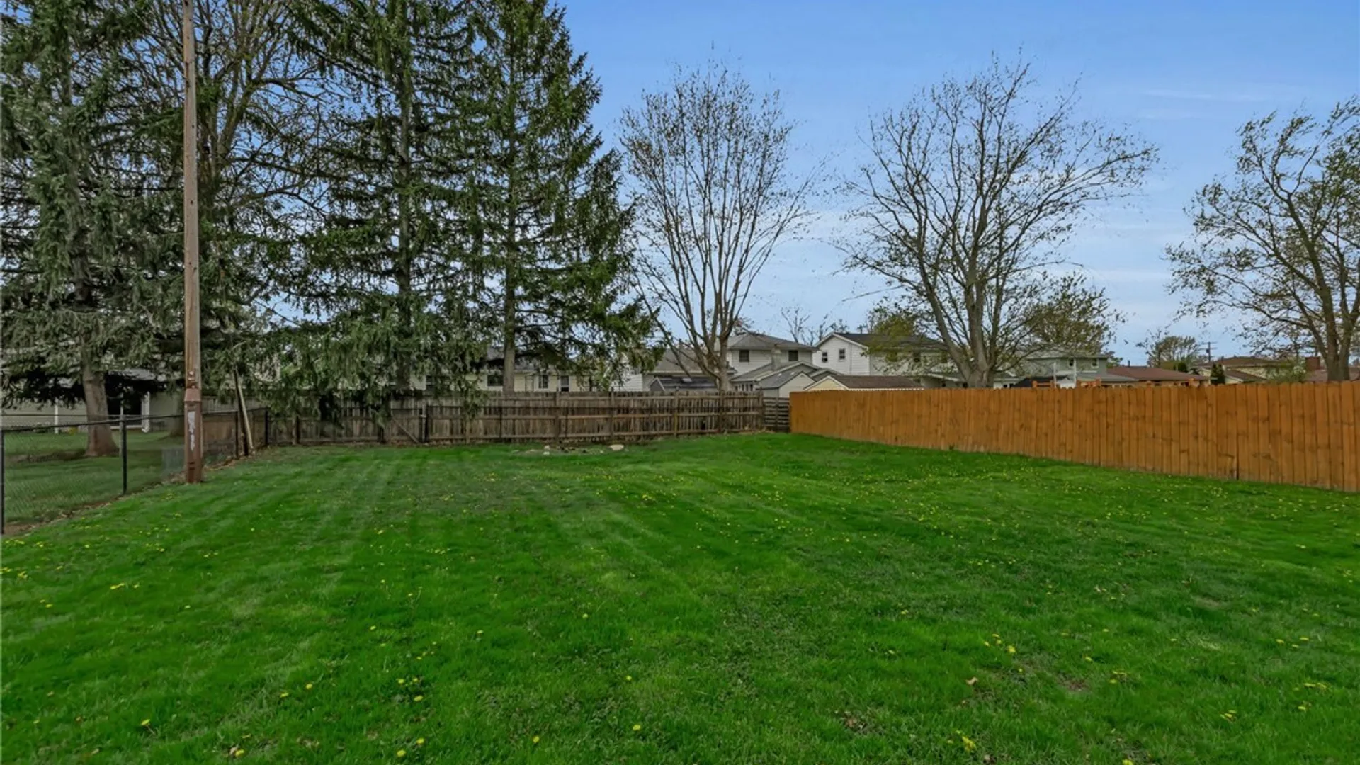 Property at 87 Irwinwood Road, Lancaster, NY 14086 29