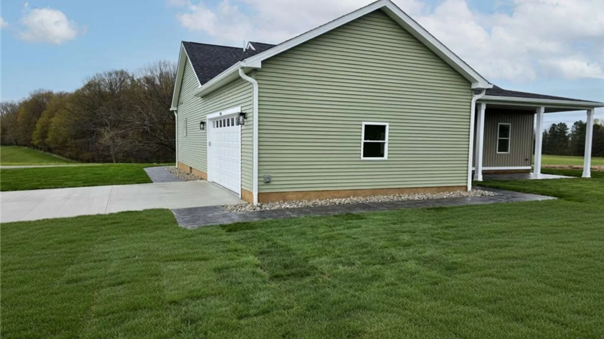Property at 8661 Black Oak Lane, Batavia, NY 14020 2