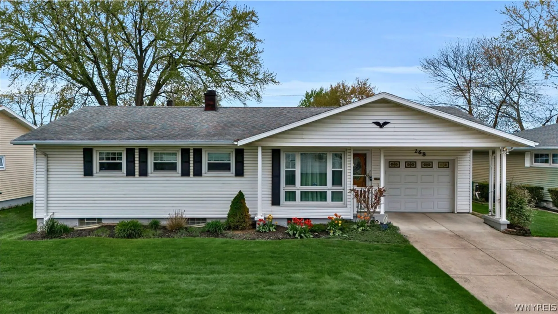 Property at 268 Evergreen Drive, Tonawanda, NY 14150 2