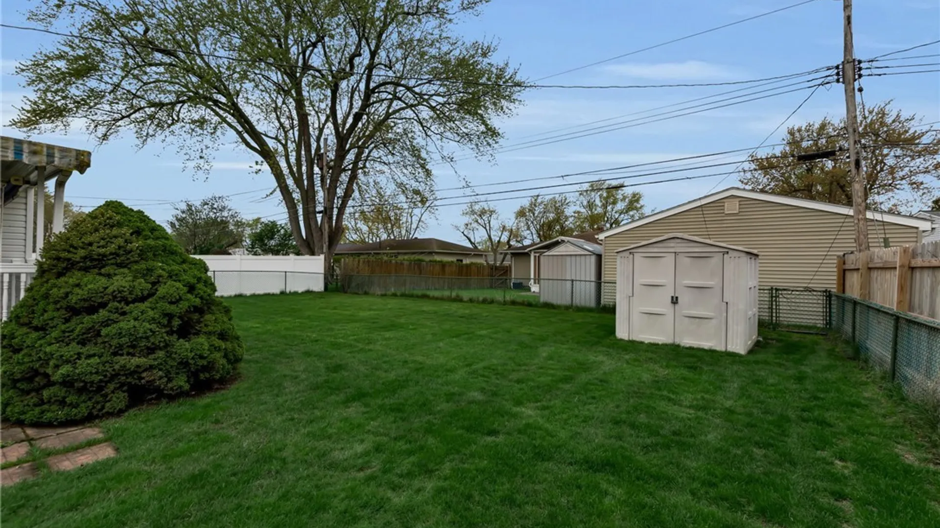Property at 268 Evergreen Drive, Tonawanda, NY 14150 24