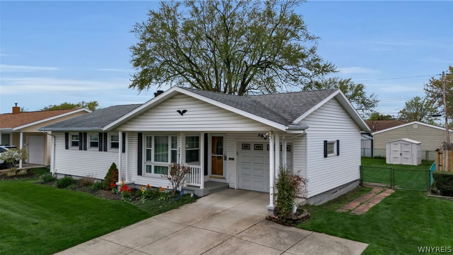 Property at 268 Evergreen Drive, Tonawanda, NY 14150 5