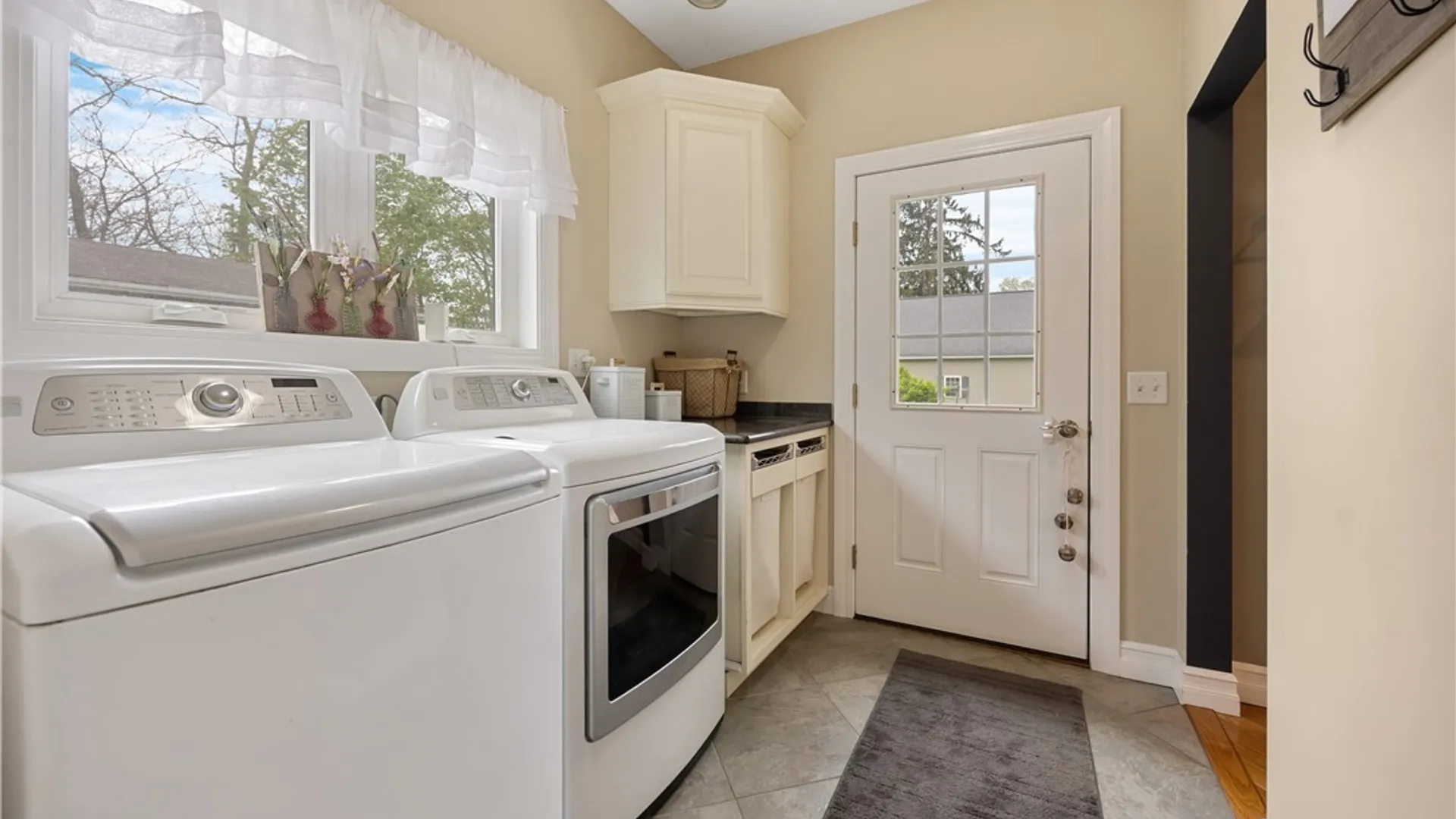 Property at 78 Seneca Avenue, Vernon, NY 13421 9