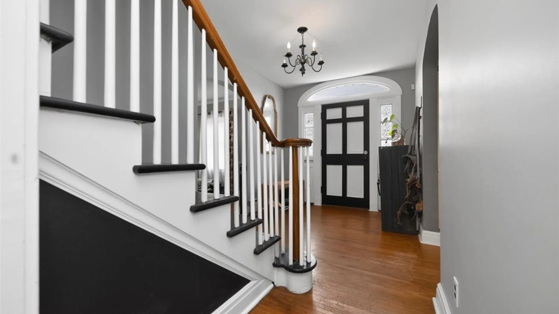 Property at 3025 Macklem Avenue, Niagara Falls, NY 14305 11