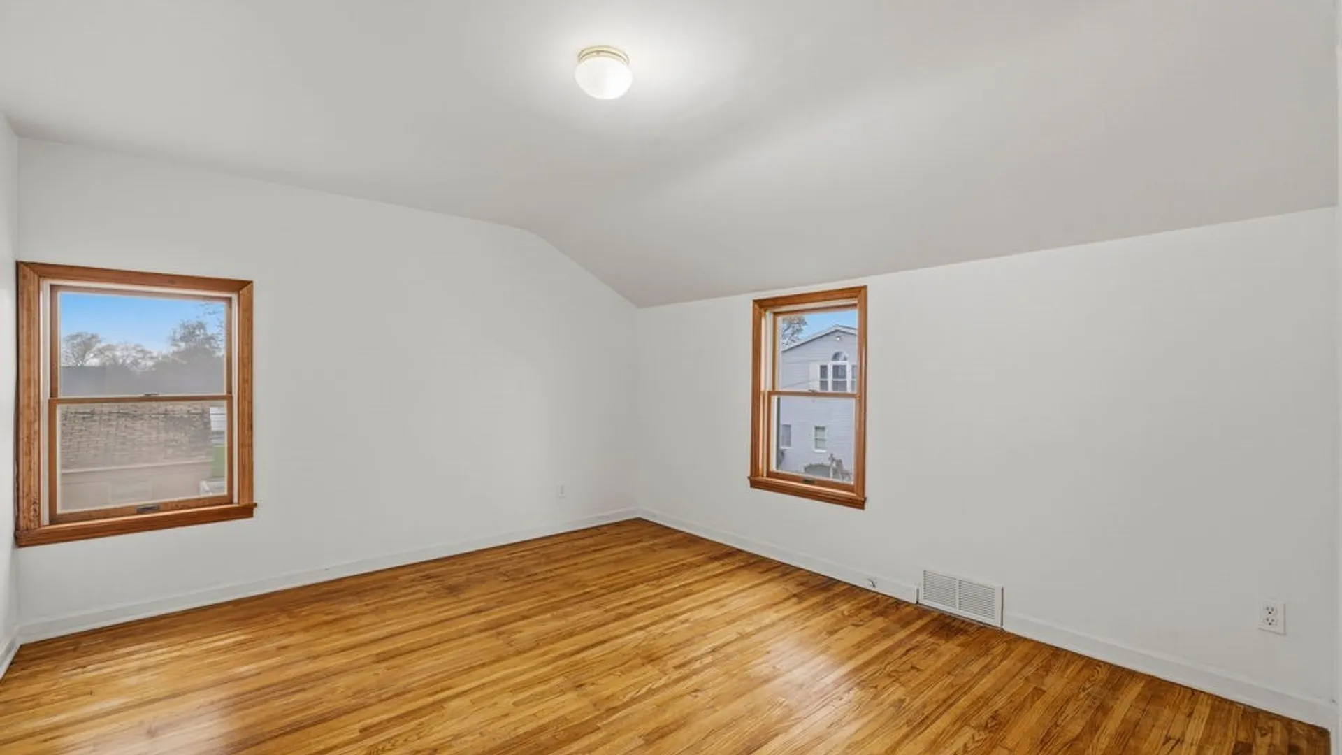 Property at 8472 Rivershore Drive, Niagara Falls, NY 14304 20