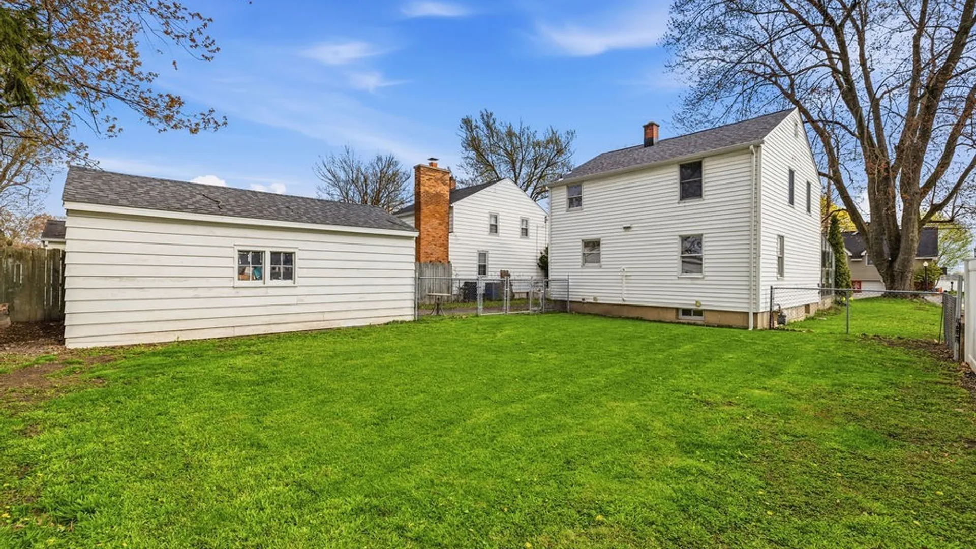 Property at 8472 Rivershore Drive, Niagara Falls, NY 14304 26