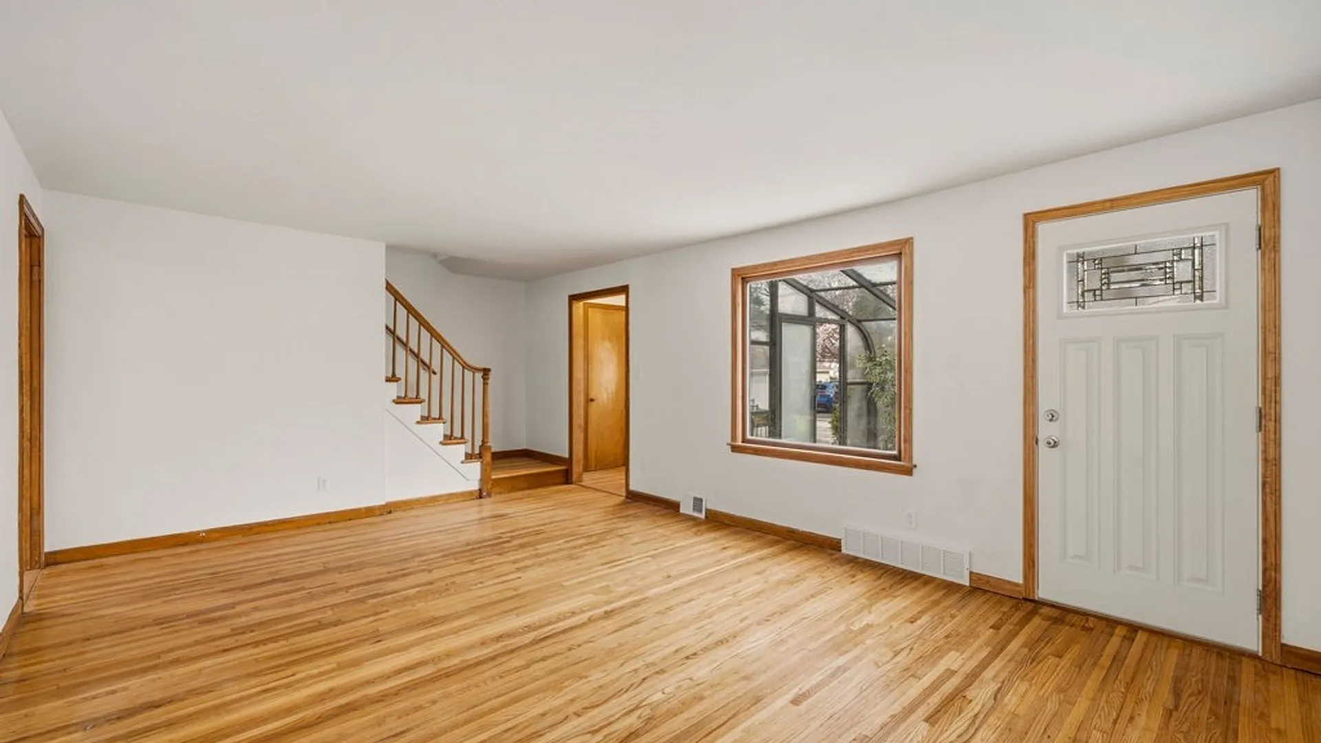 Property at 8472 Rivershore Drive, Niagara Falls, NY 14304 6