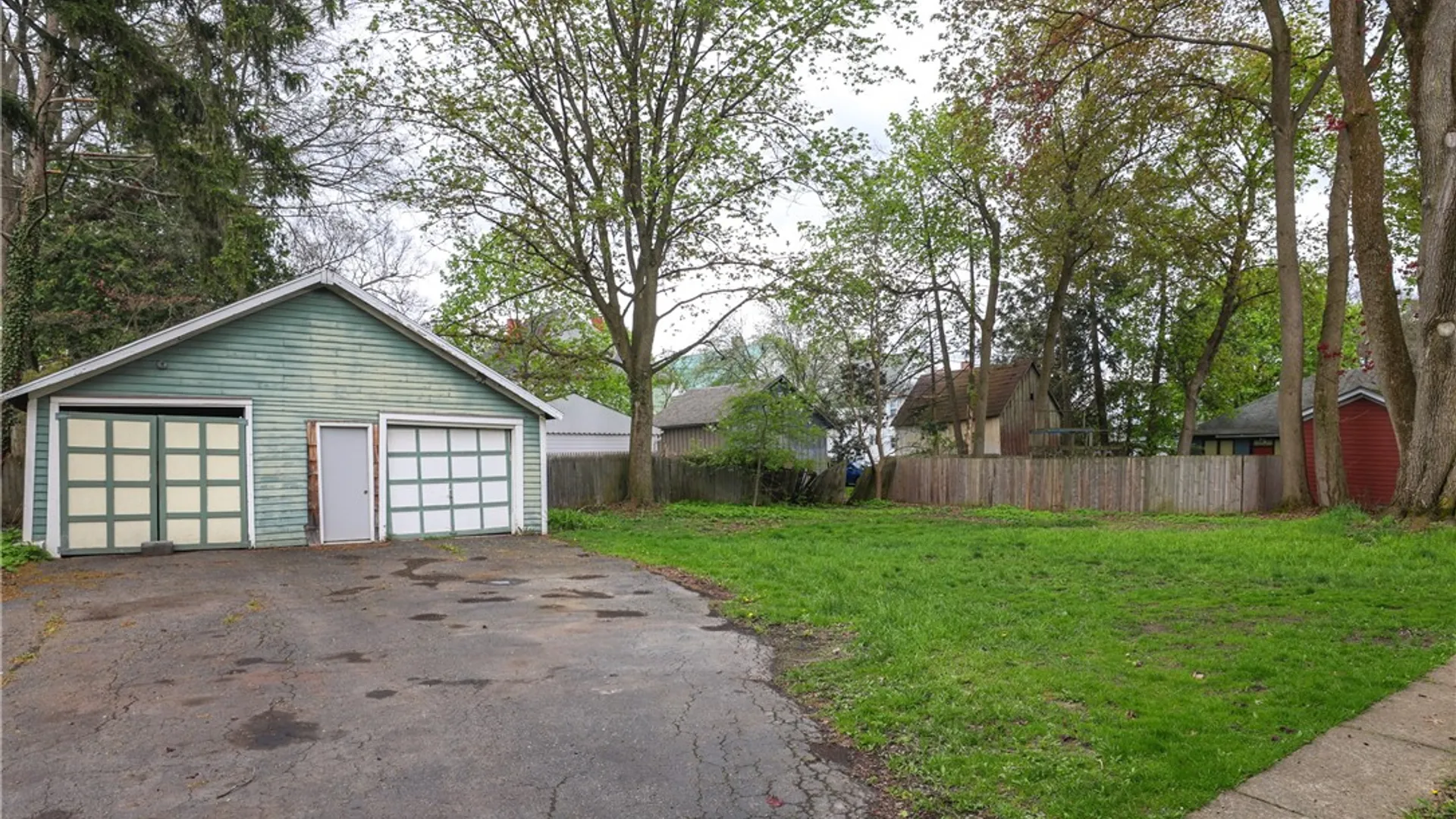 Property at 666 Euclid Avenue, Elmira City, NY 14901 33