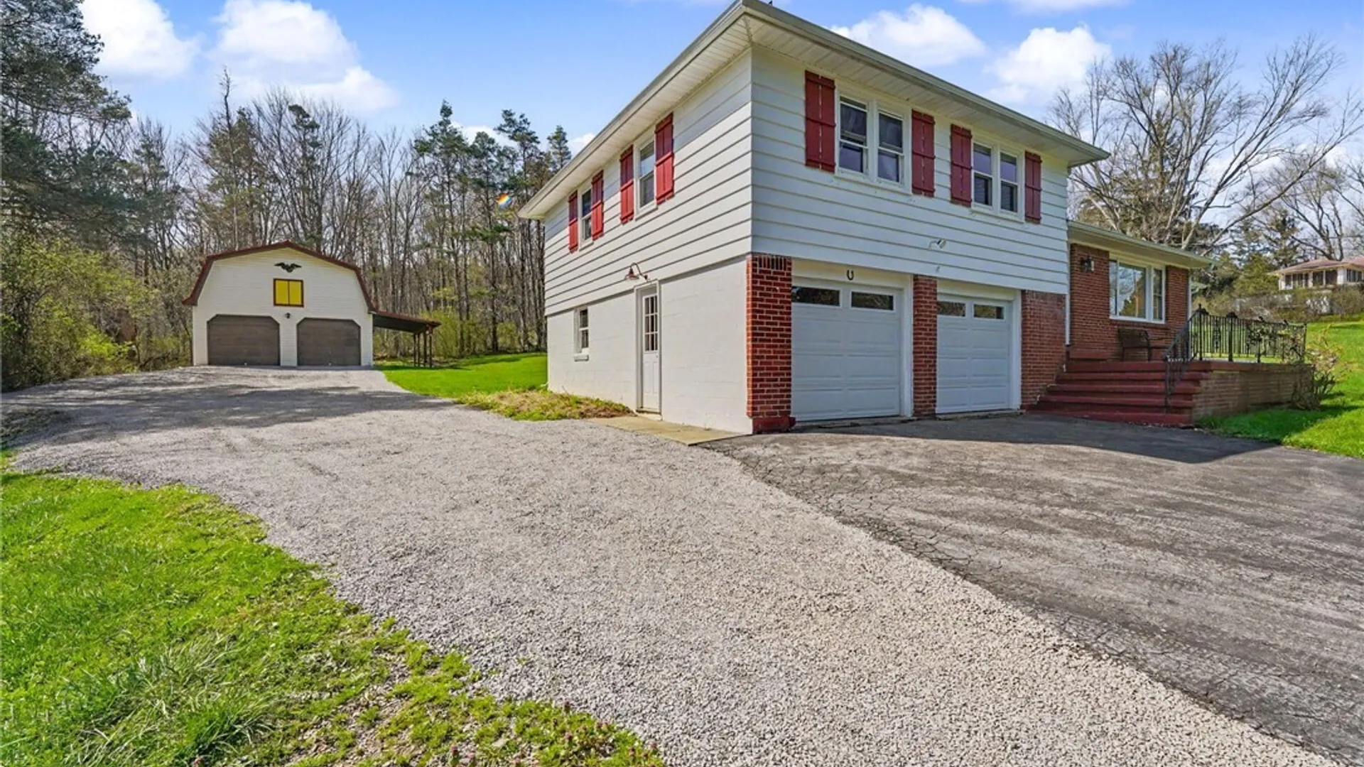 Property at 1599 Hubbard Road, Aurora, NY 14052 4