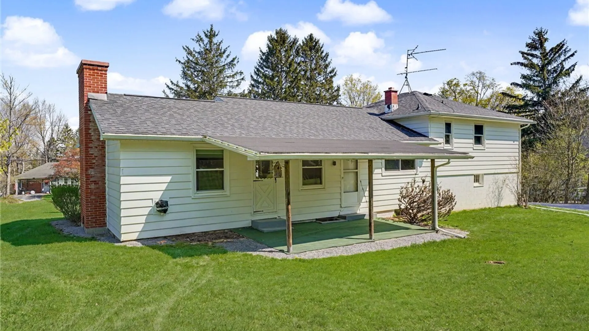 Property at 1599 Hubbard Road, Aurora, NY 14052 7