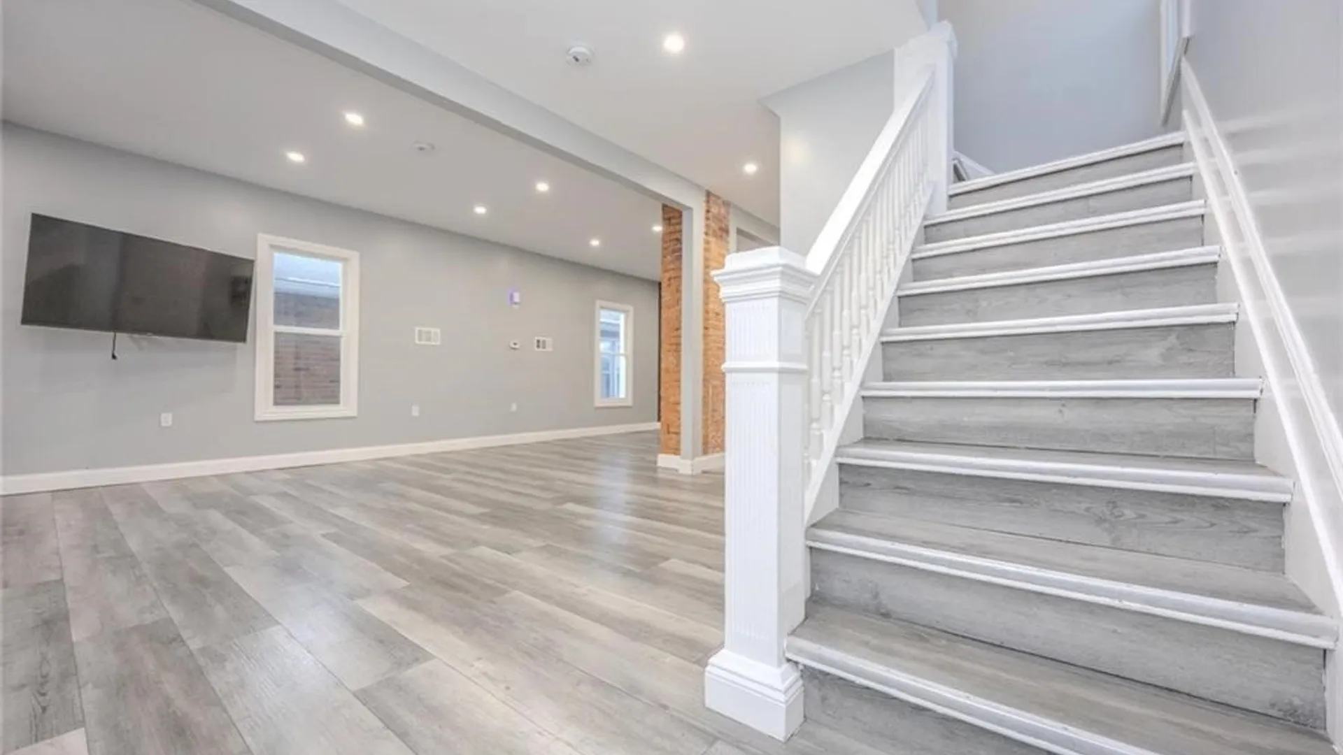 Property at 2658 Niagara Avenue, Niagara Falls, NY 14305 18