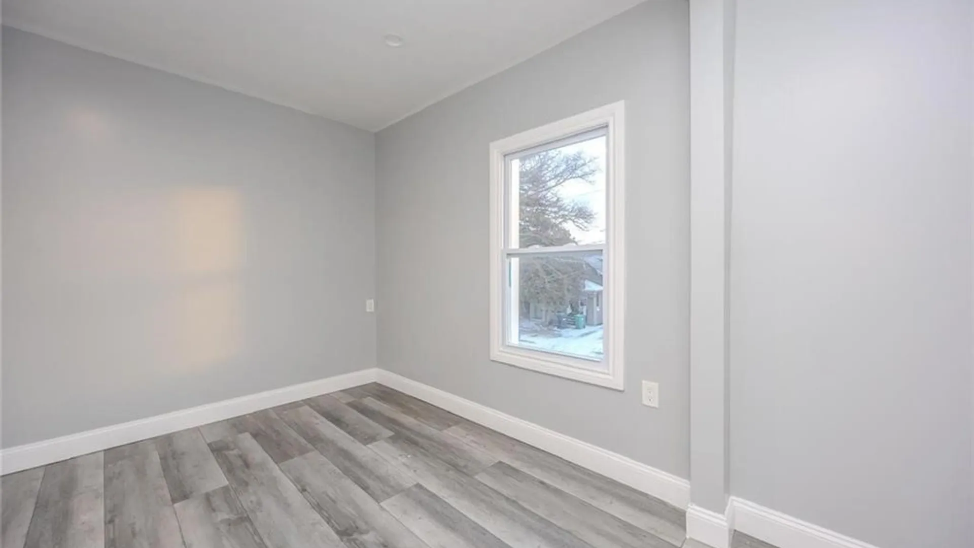 Property at 2658 Niagara Avenue, Niagara Falls, NY 14305 29