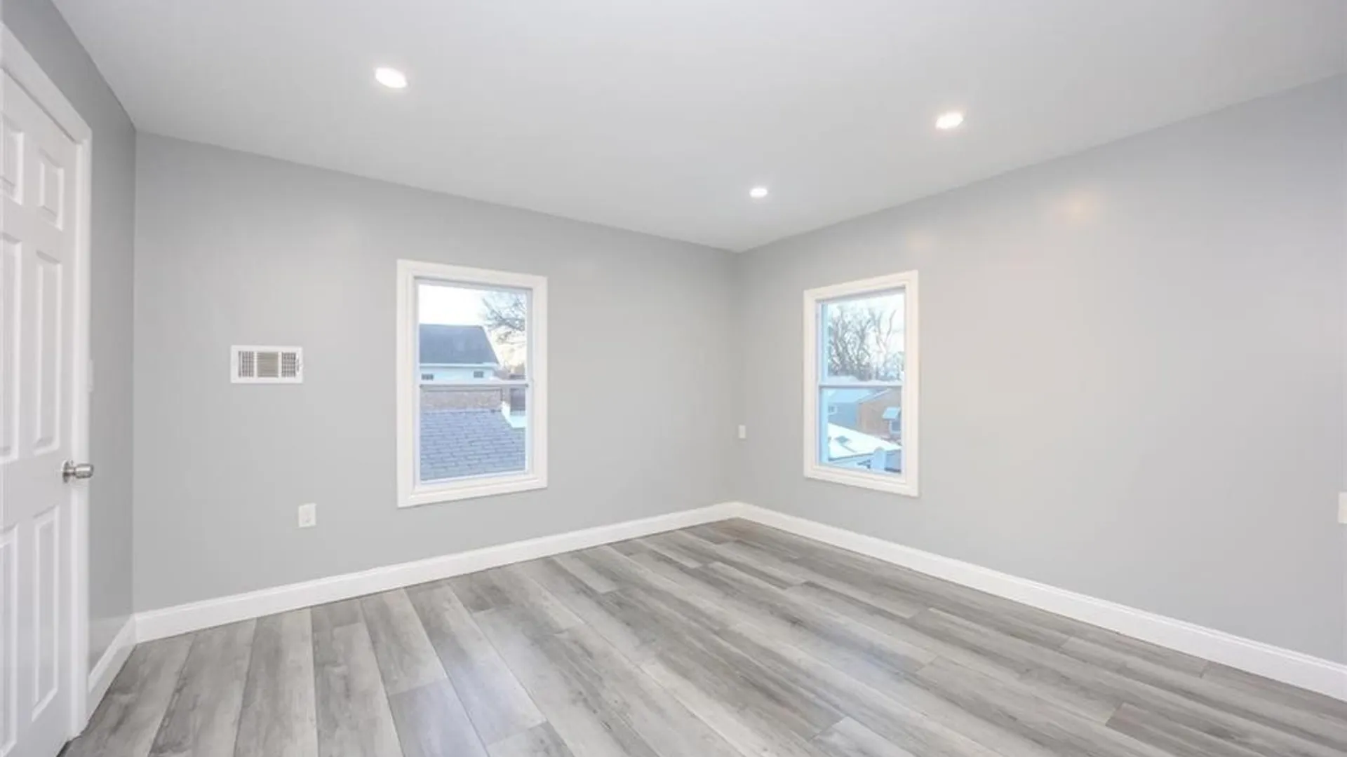 Property at 2658 Niagara Avenue, Niagara Falls, NY 14305 33