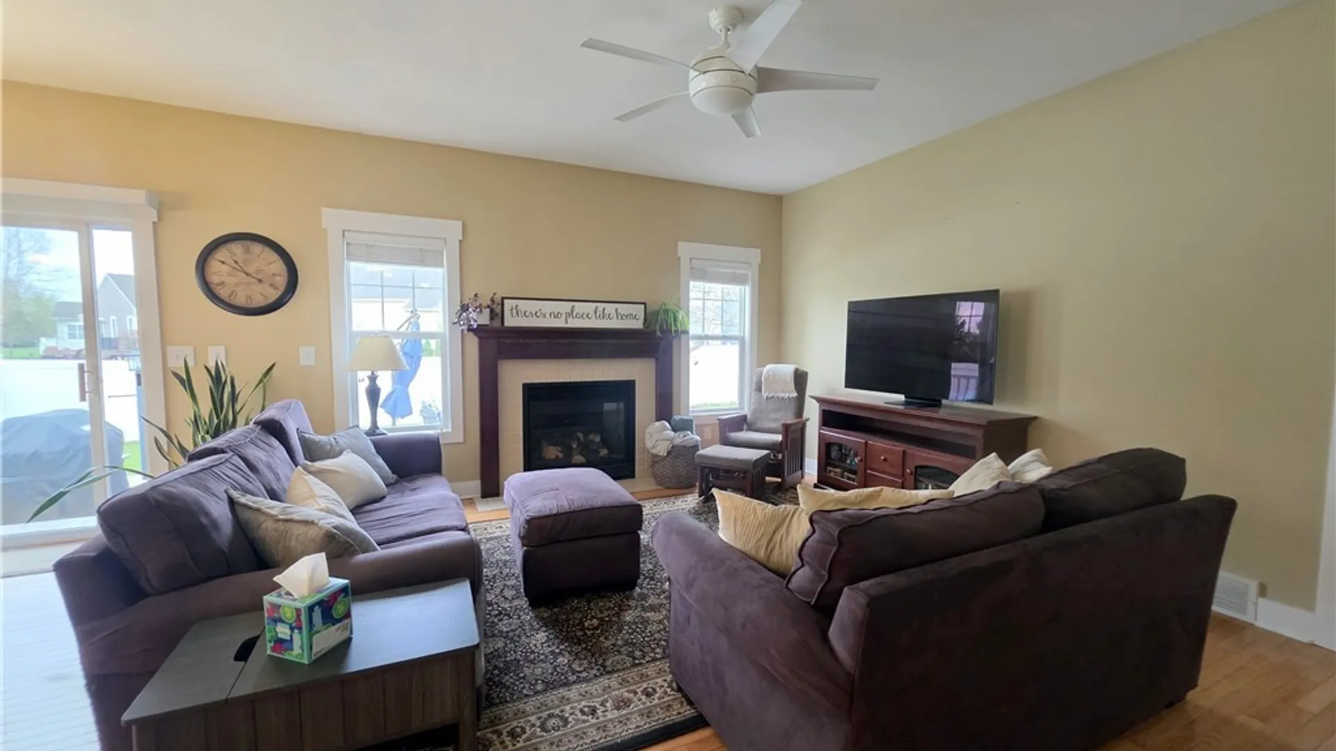 Property at 8173 Whitman Way, Clay, NY 13090 19