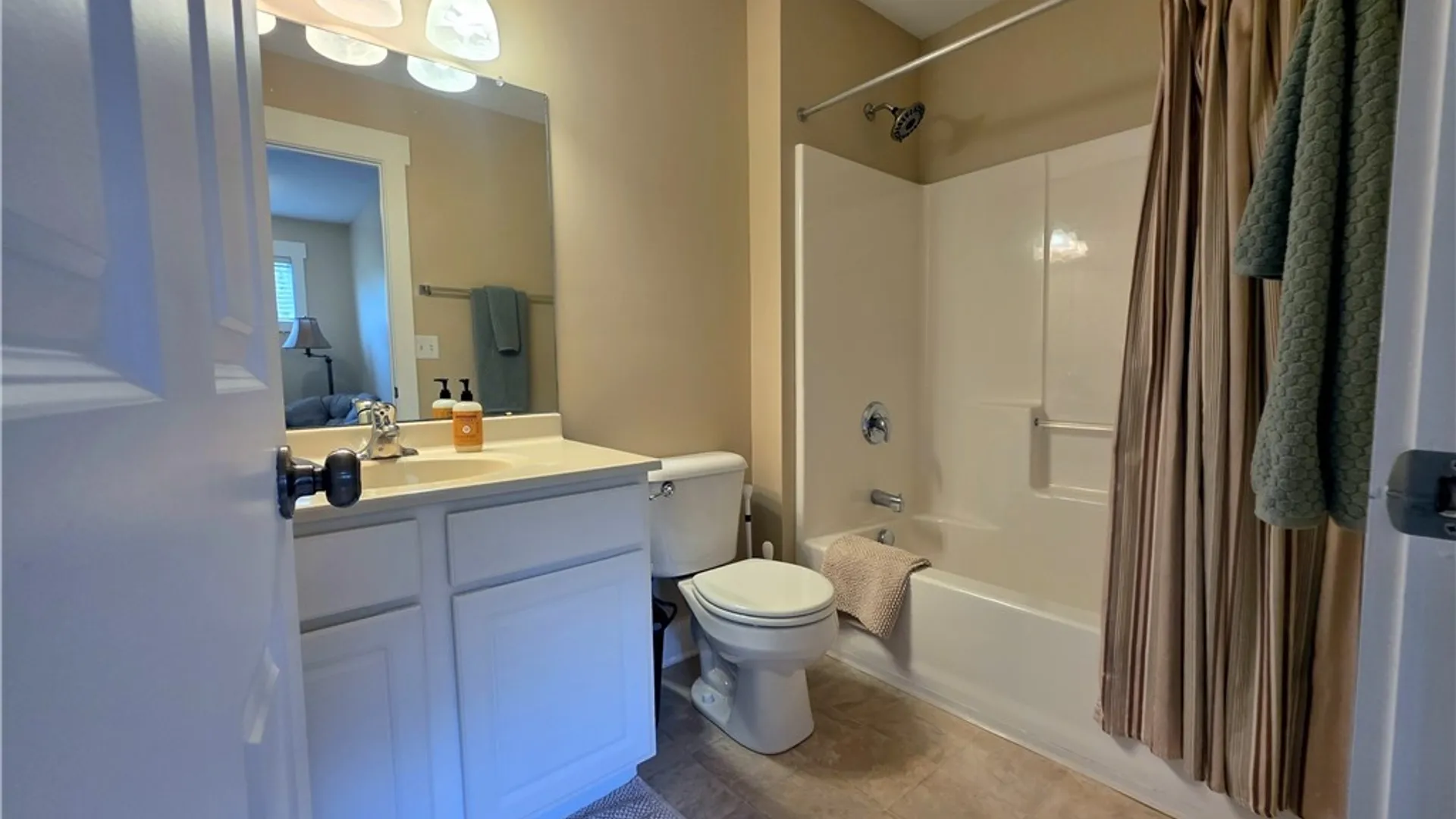 Property at 8173 Whitman Way, Clay, NY 13090 38