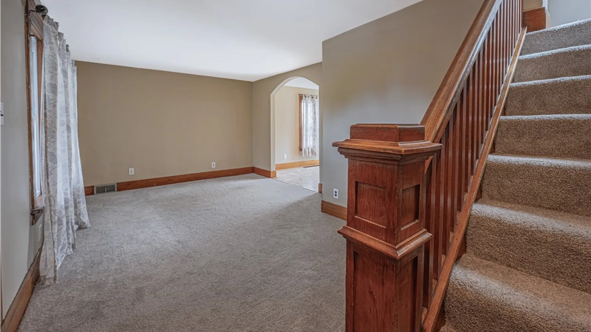 Property at 871 Payne Avenue, North Tonawanda, NY 14120 13