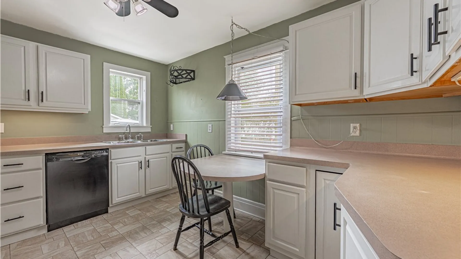 Property at 871 Payne Avenue, North Tonawanda, NY 14120 7