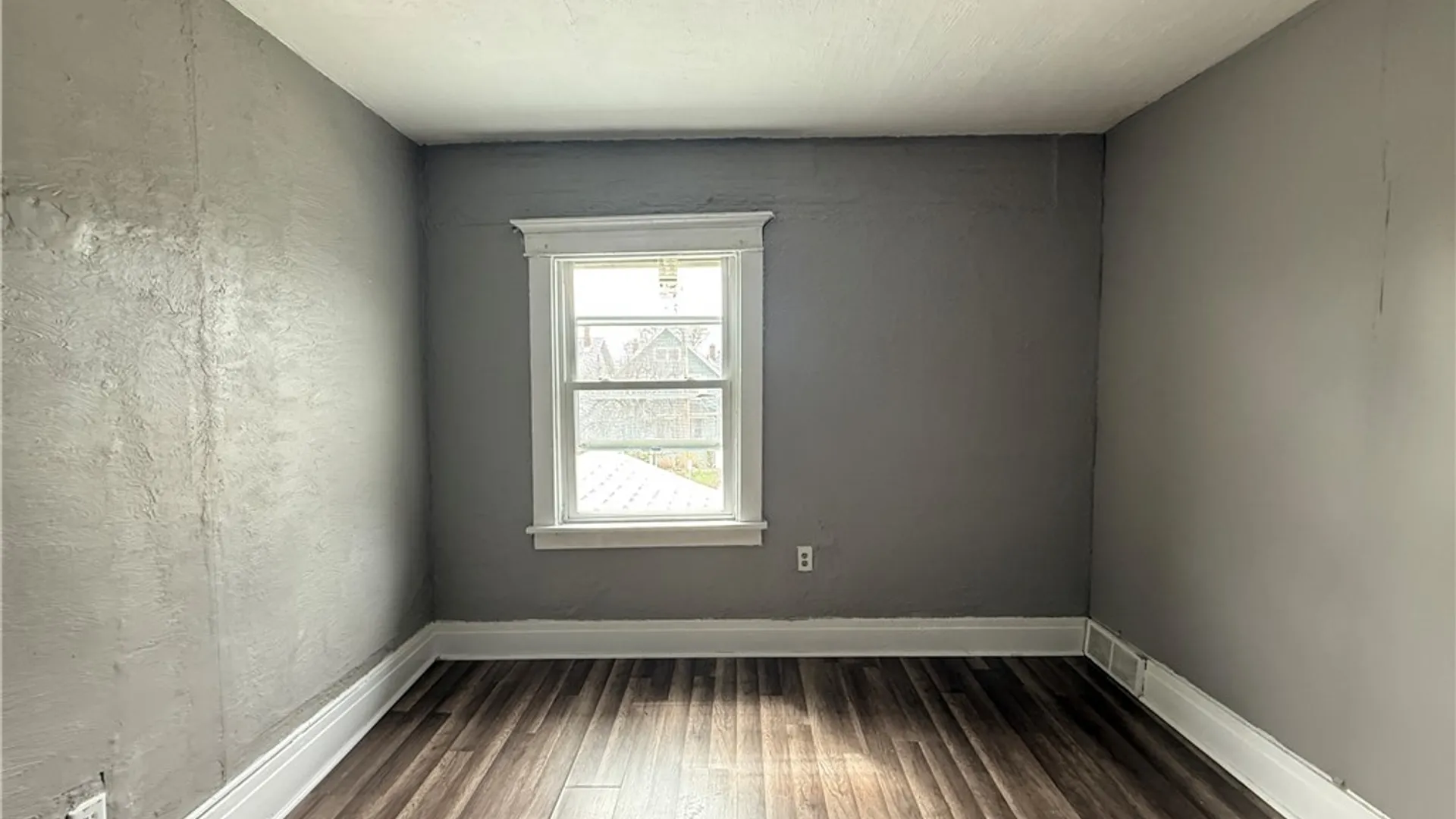 Property at 79 Henrietta Avenue, Buffalo, NY 14207 12