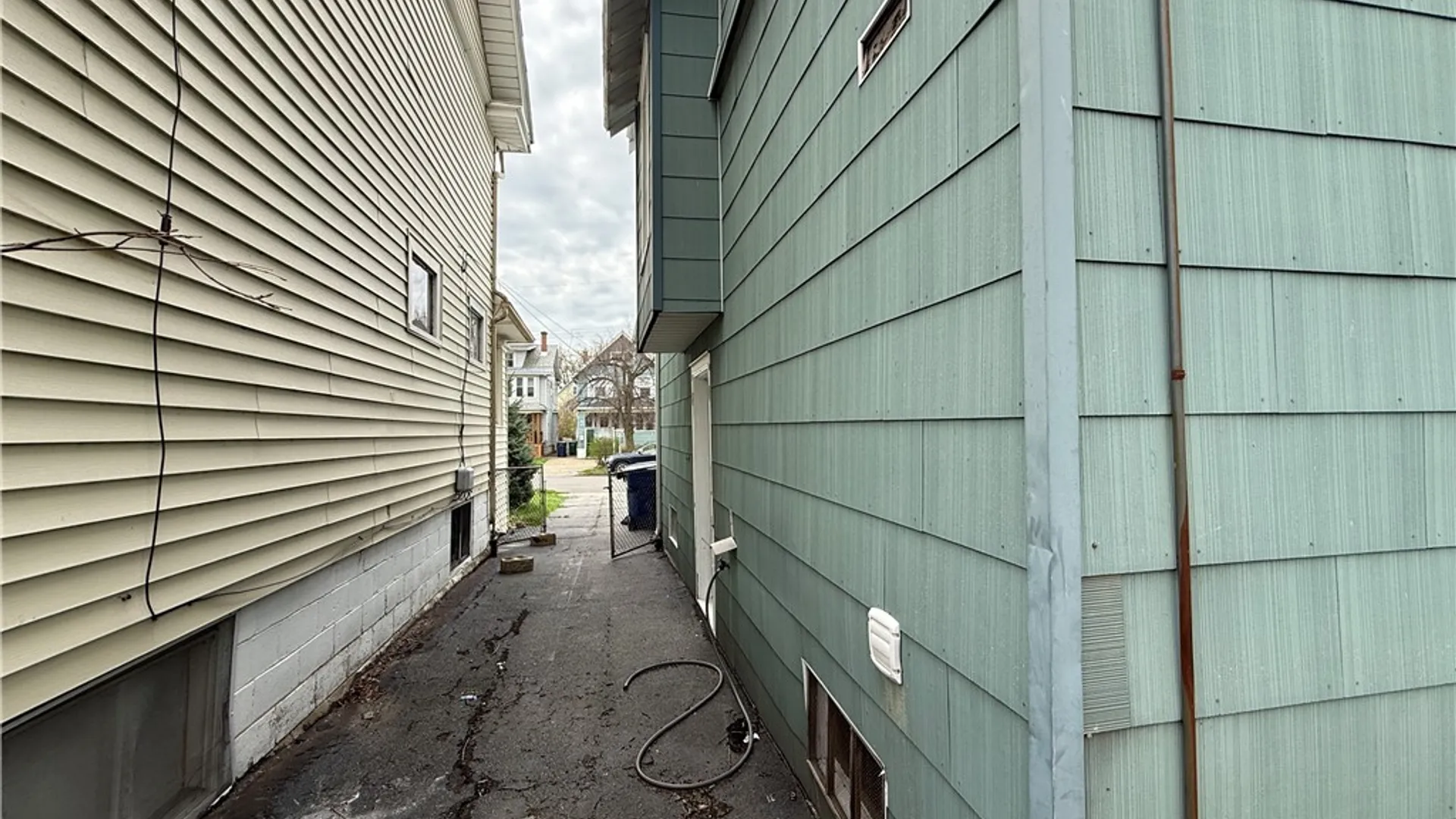 Property at 79 Henrietta Avenue, Buffalo, NY 14207 25