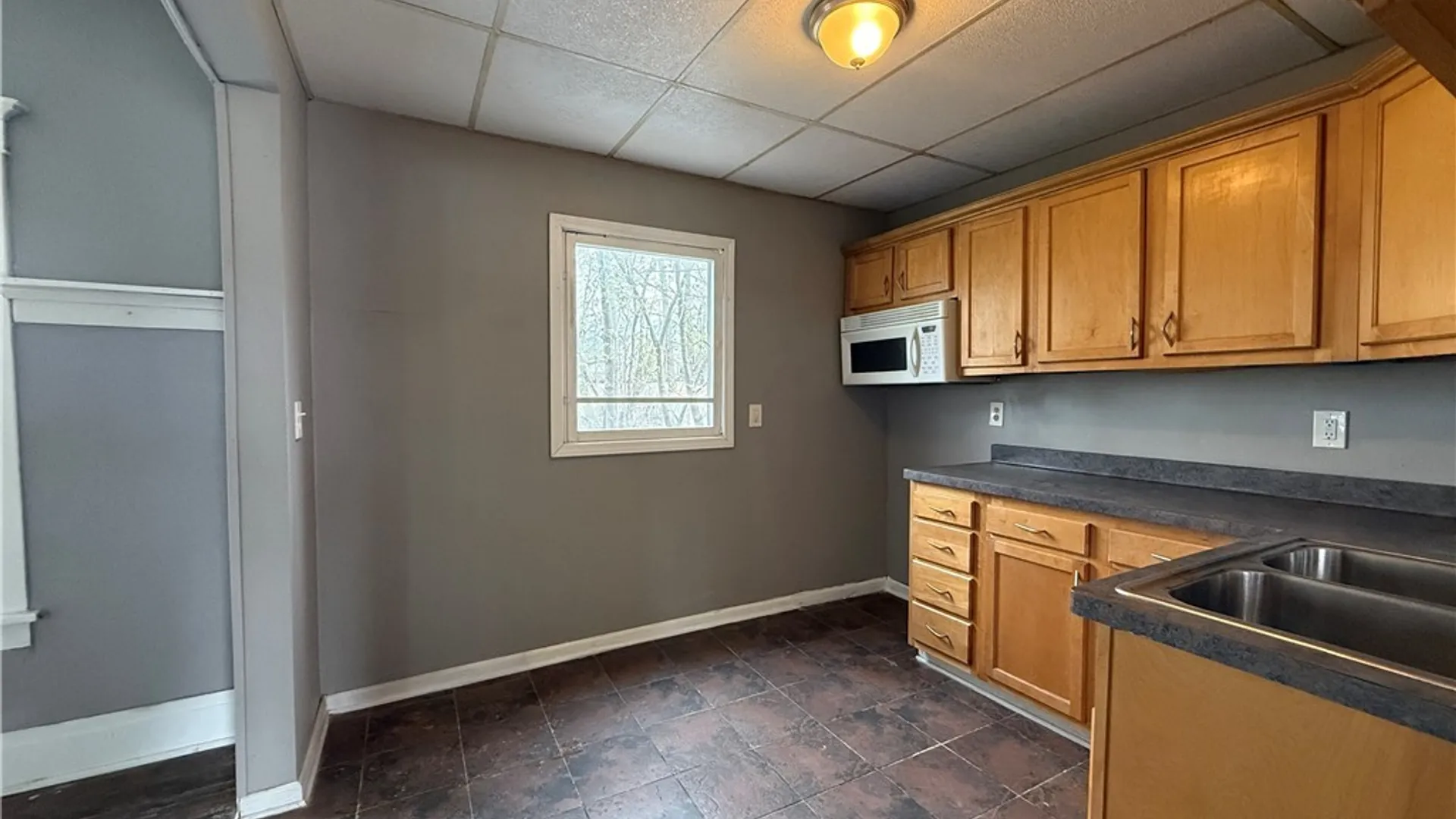 Property at 79 Henrietta Avenue, Buffalo, NY 14207 8