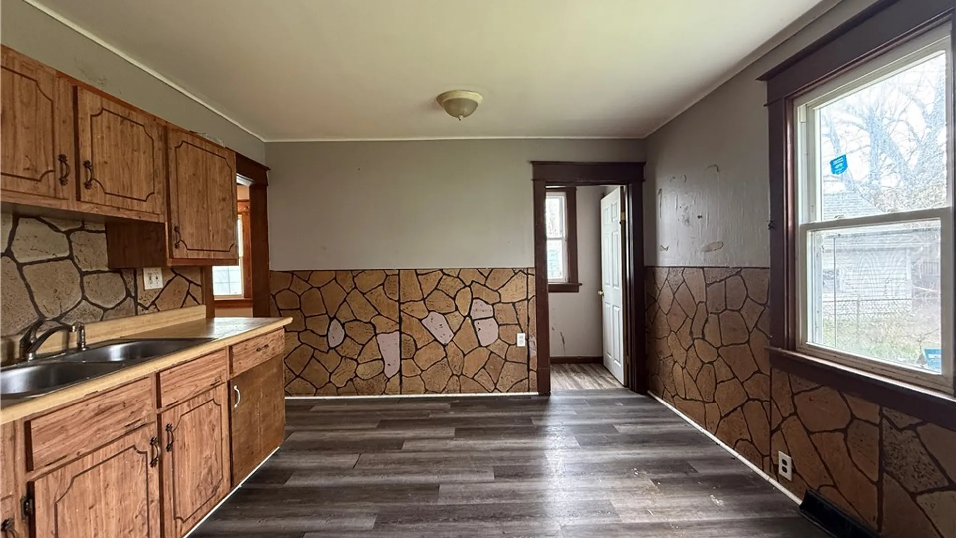 Property at 77 Mayer Avenue, Buffalo, NY 14207 10