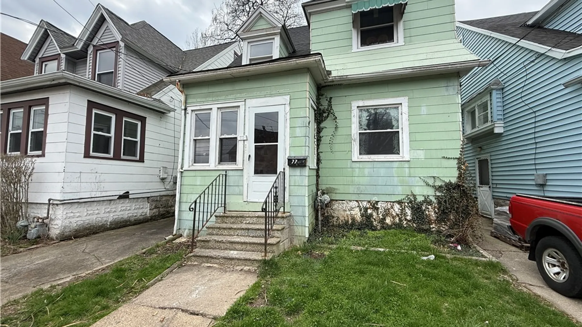 Property at 77 Mayer Avenue, Buffalo, NY 14207 2