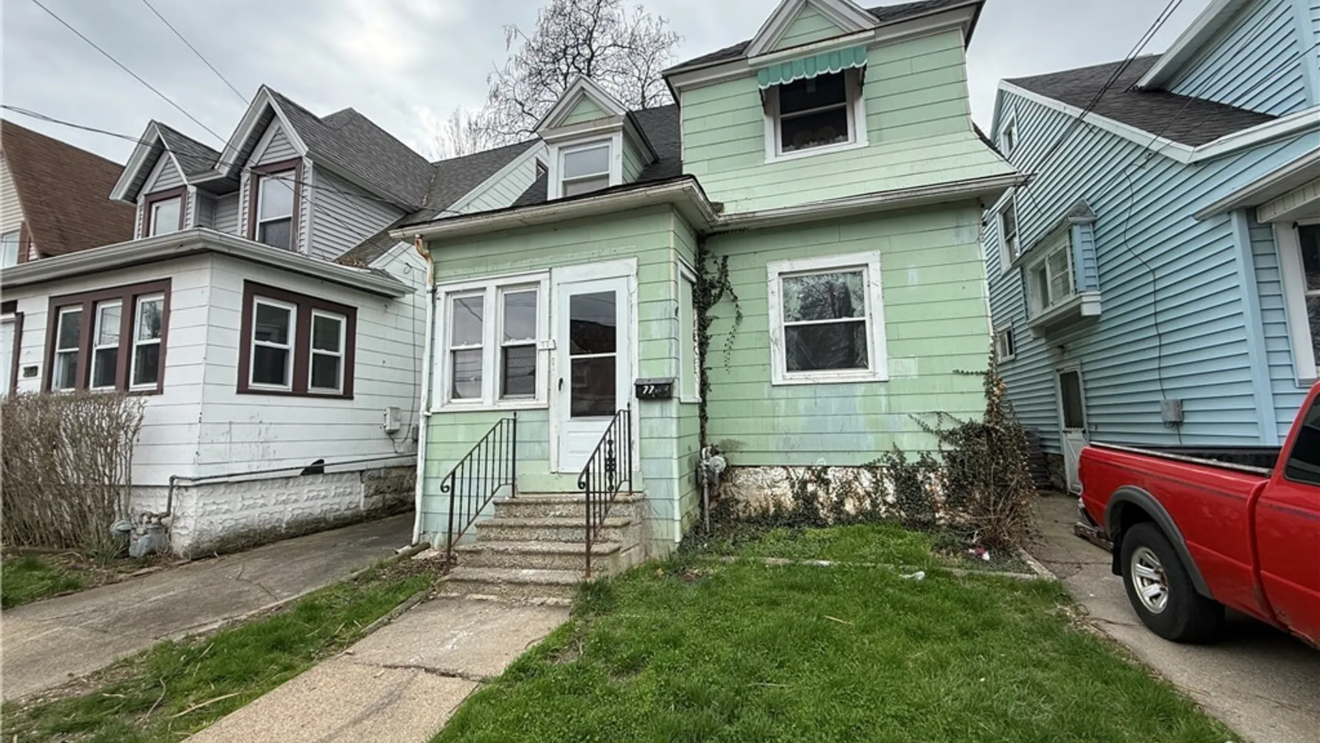 Property at 77 Mayer Avenue, Buffalo, NY 14207 3