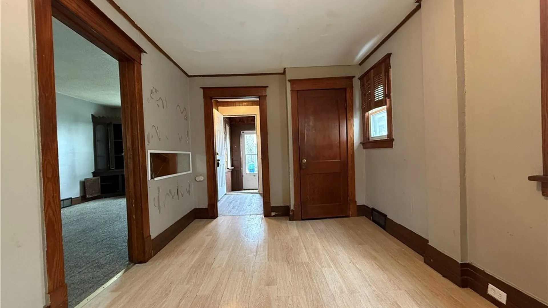 Property at 77 Mayer Avenue, Buffalo, NY 14207 8