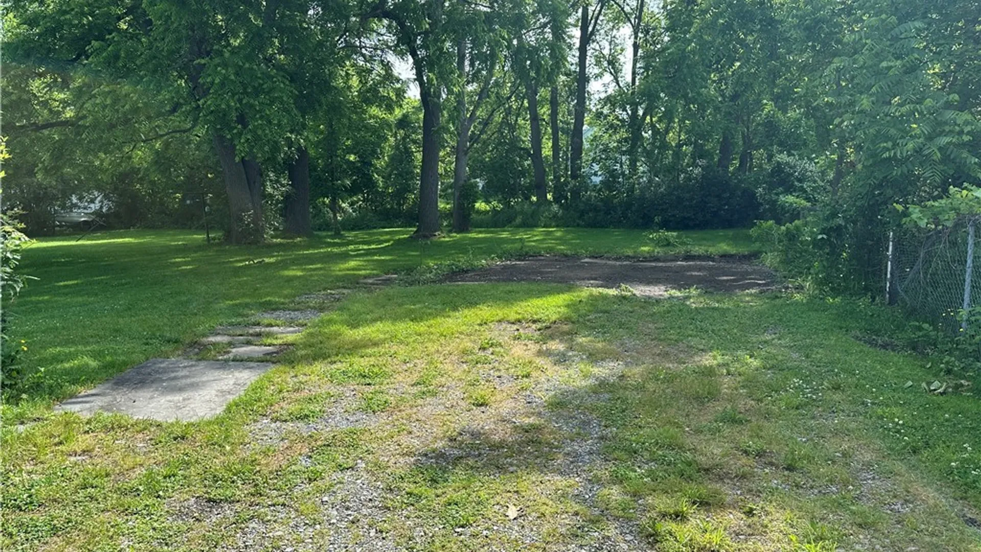 Property at 28 Mattie Street, Auburn, NY 13021 34