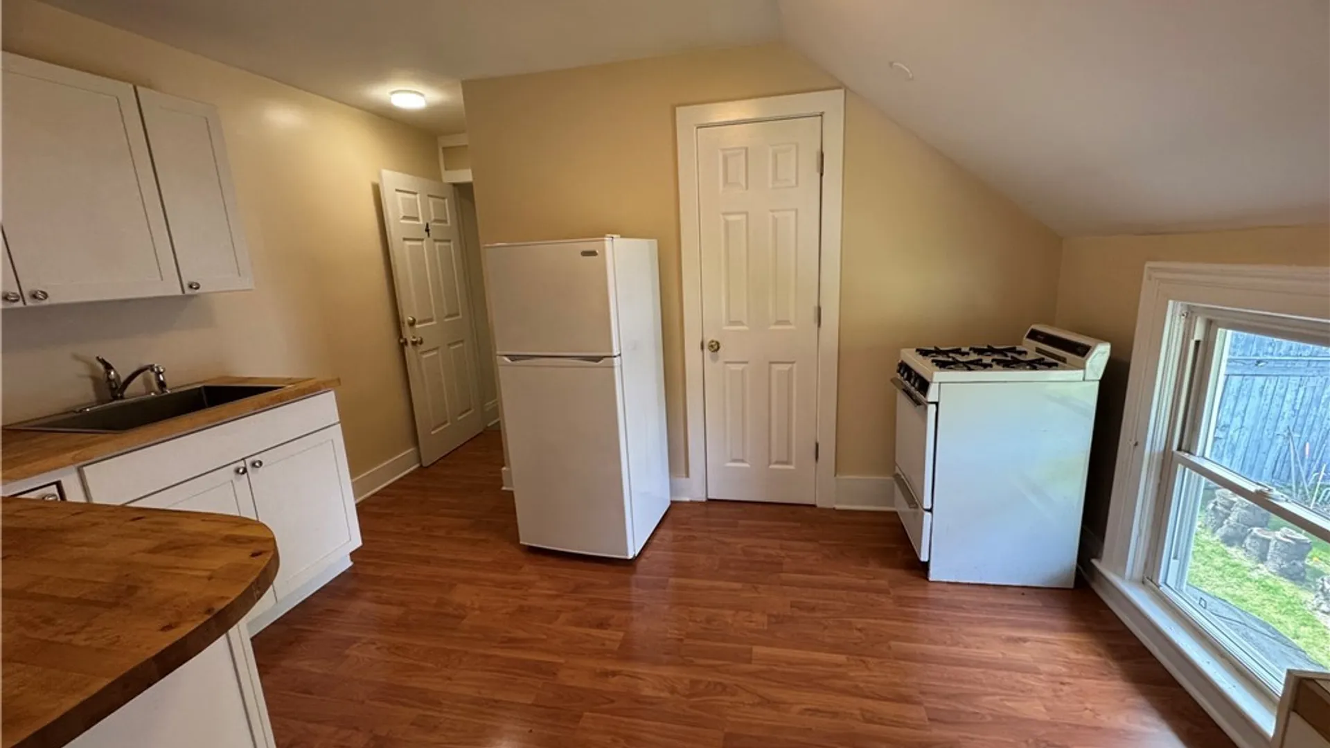 Property at 1714 Valley Drive, Syracuse, NY 13207 17