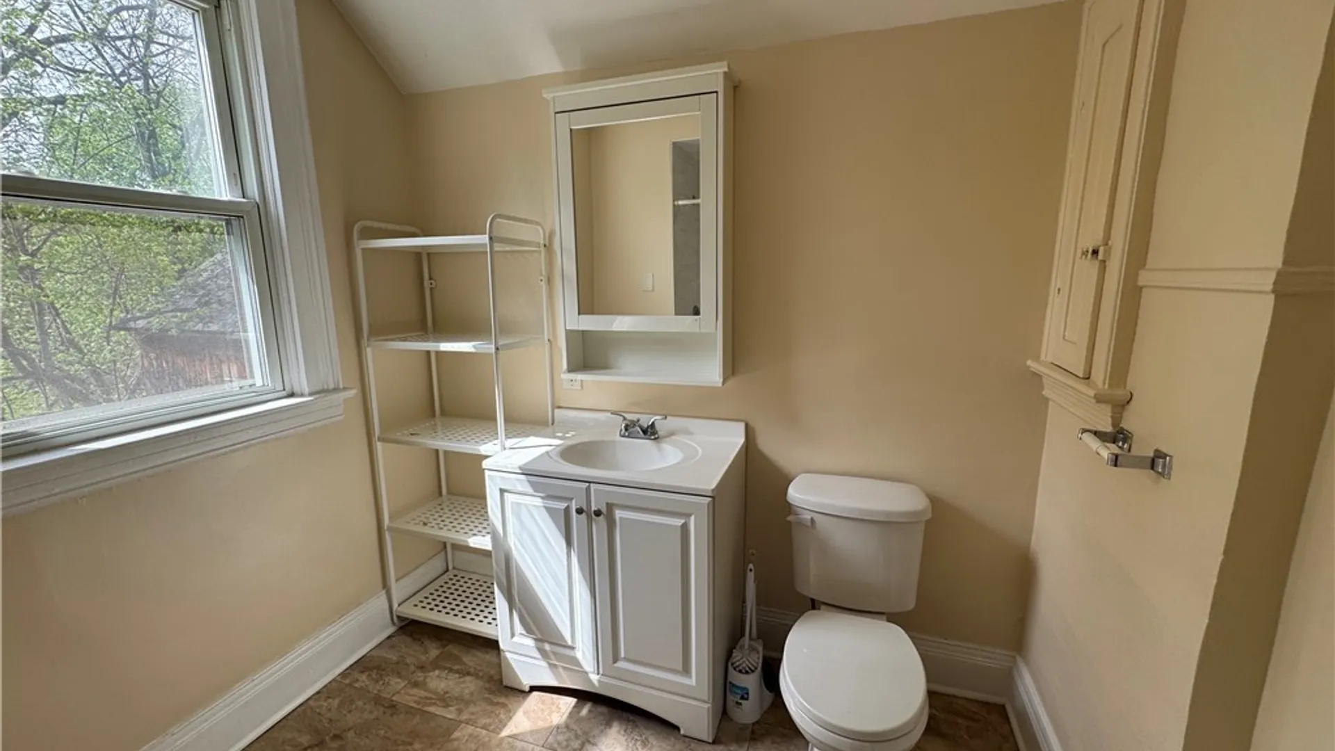 Property at 1714 Valley Drive, Syracuse, NY 13207 21
