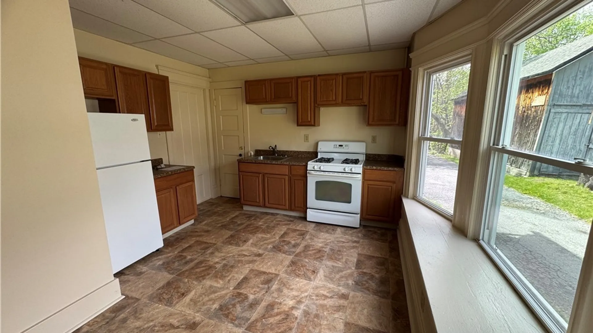 Property at 1714 Valley Drive, Syracuse, NY 13207 40