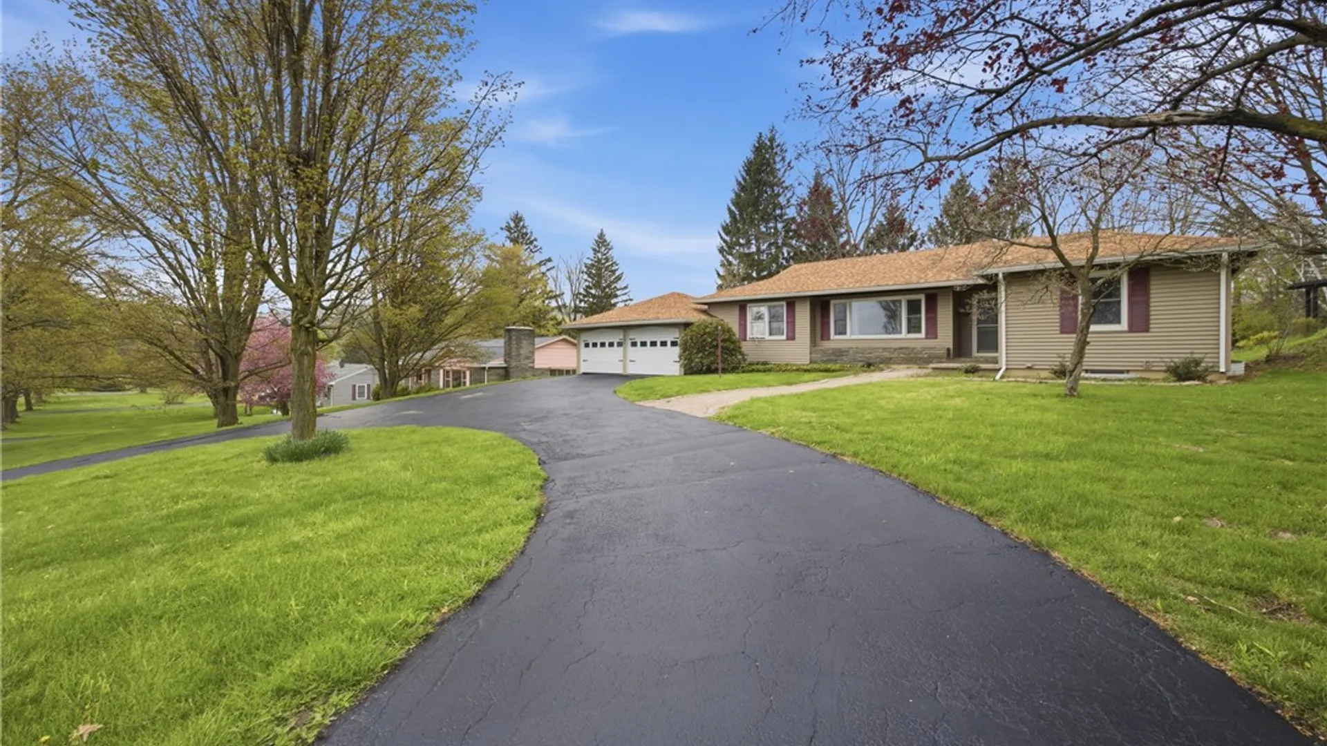Property at 309 Maple, Bath, NY 14810 3