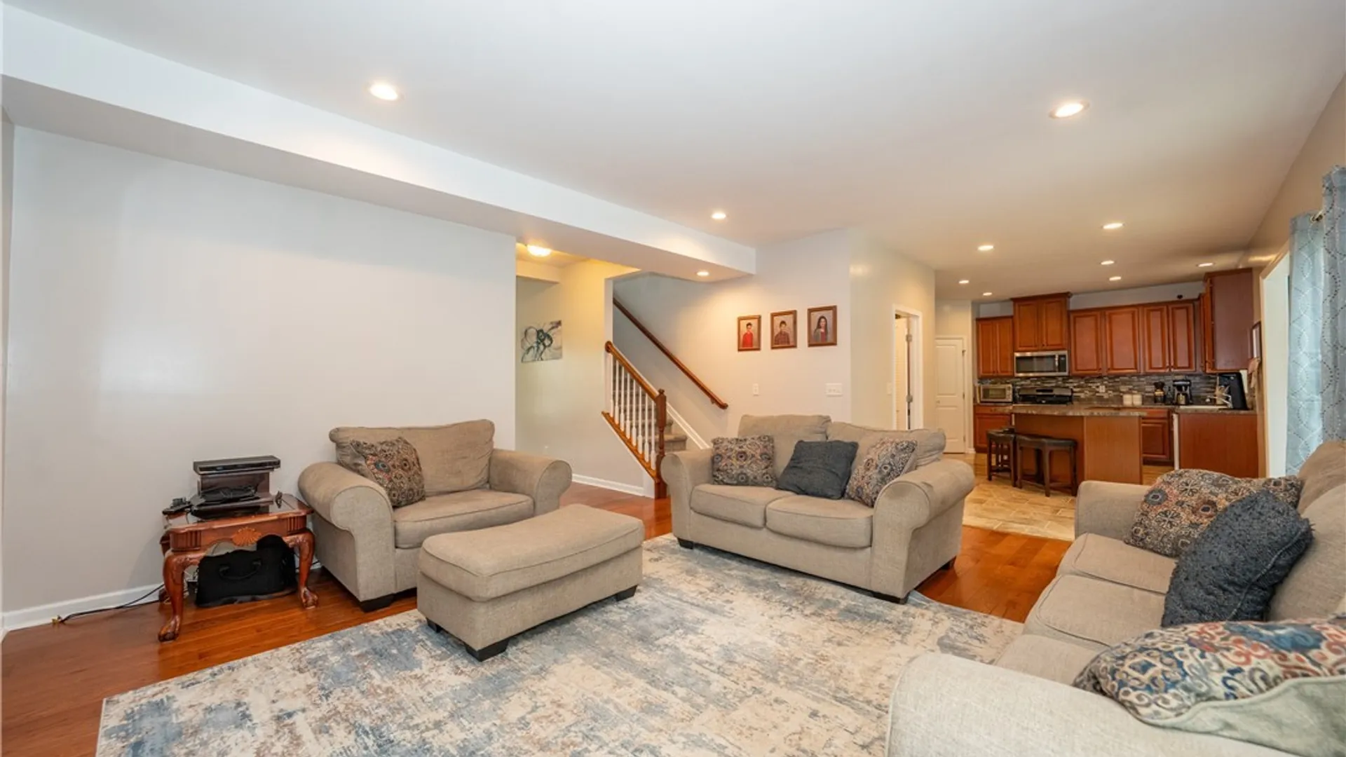 Property at 75 Hilltowne Drive, Orchard Park, NY 14127 12