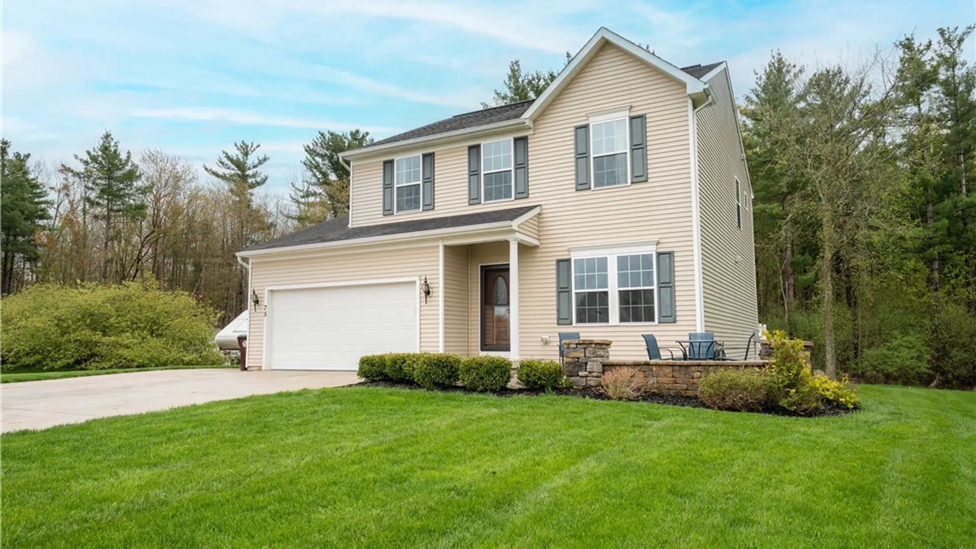 Property at 75 Hilltowne Drive, Orchard Park, NY 14127 3