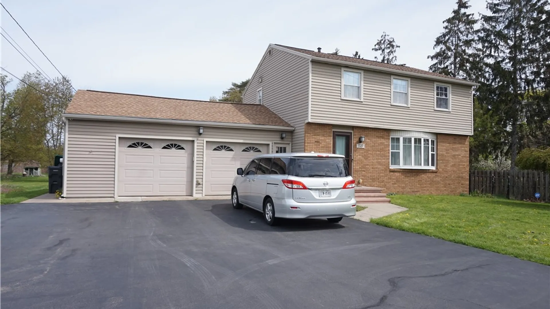 Property at 518 Maiden Lane, Greece, NY 14616 2