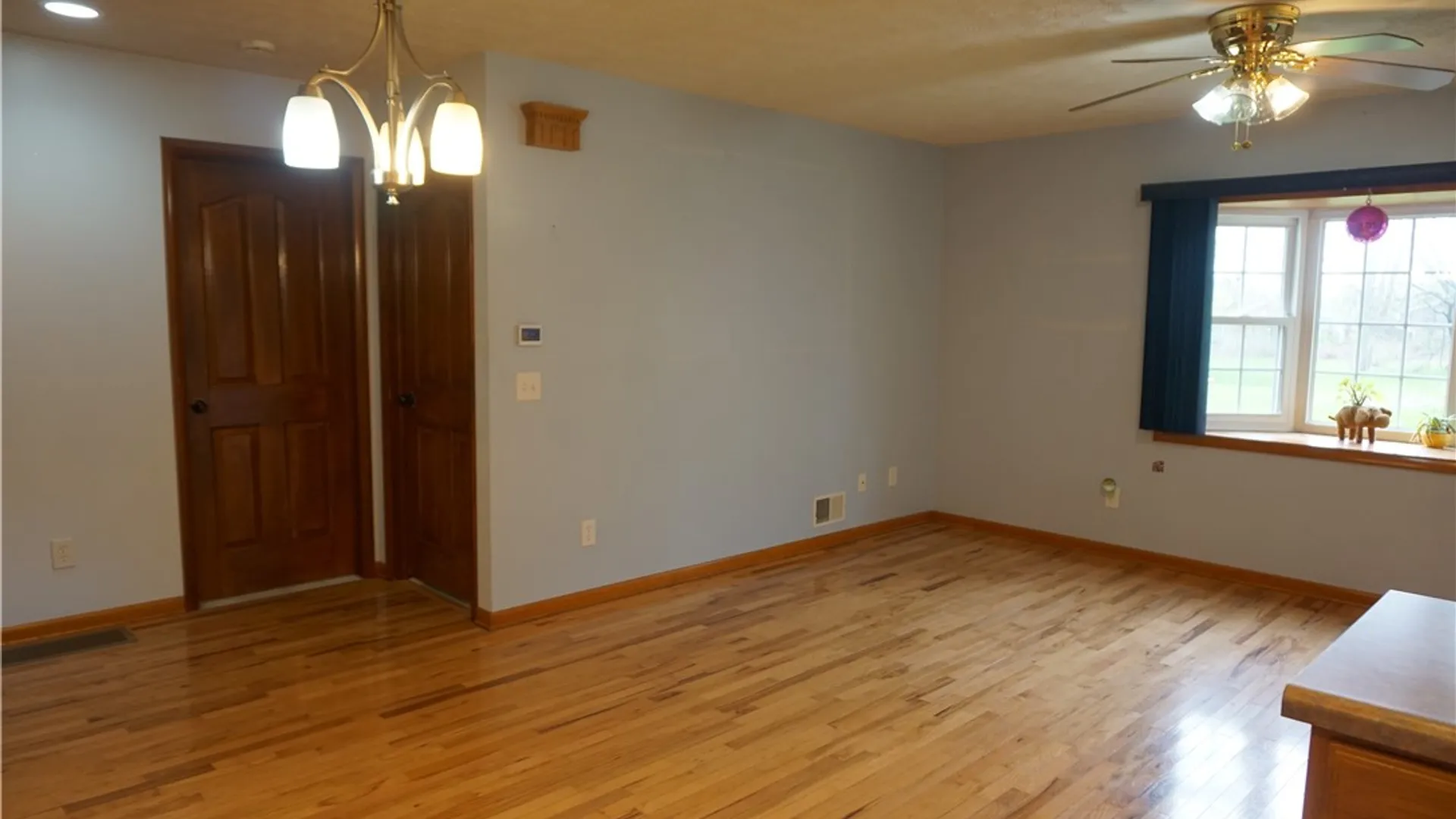 Property at 518 Maiden Lane, Greece, NY 14616 32