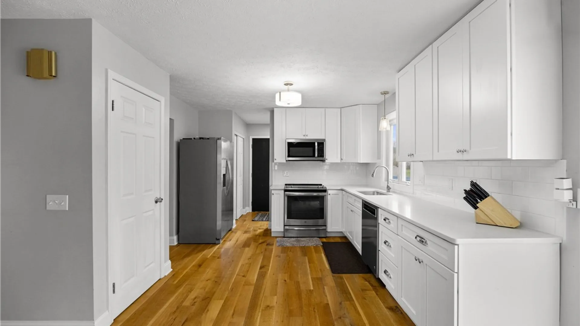Property at 4 Wellesey Knoll, Chili, NY 14624 11